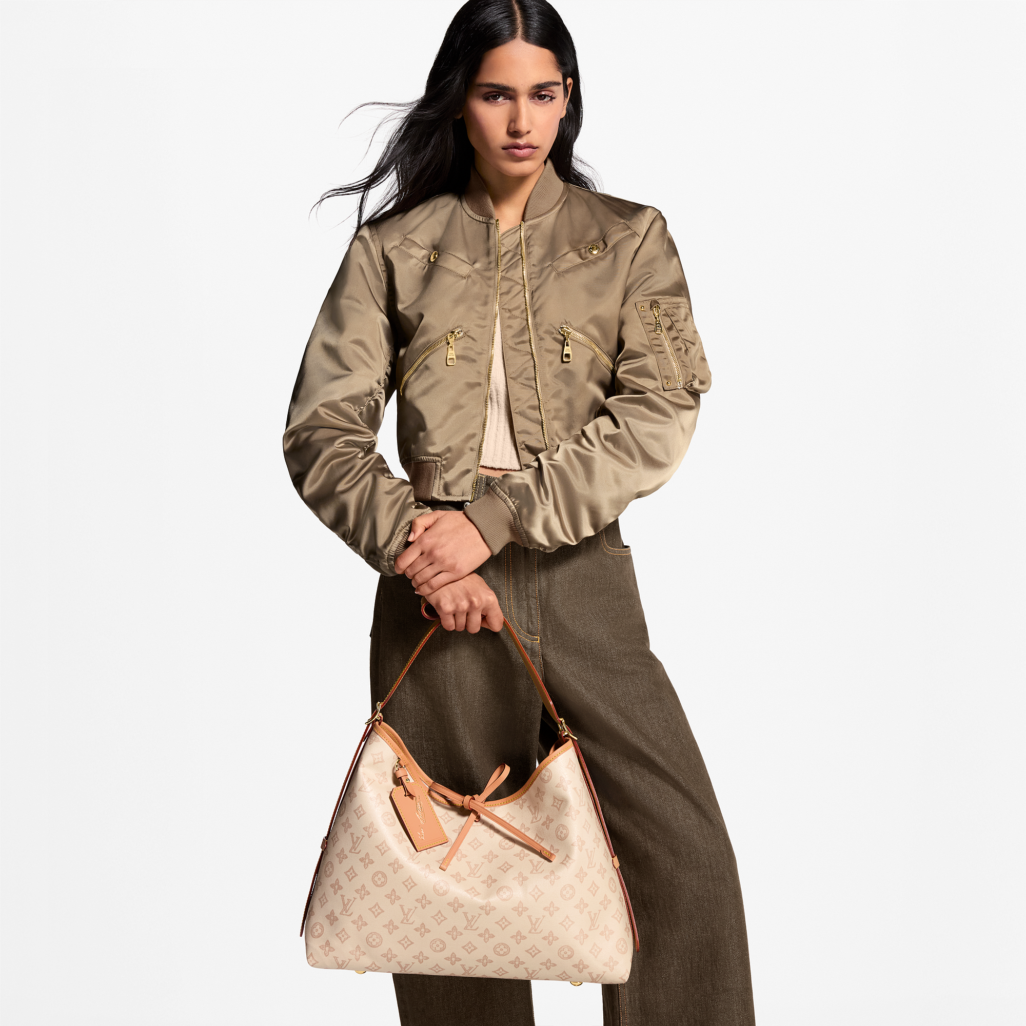 Leather -- CARRYALL Medium Handbag