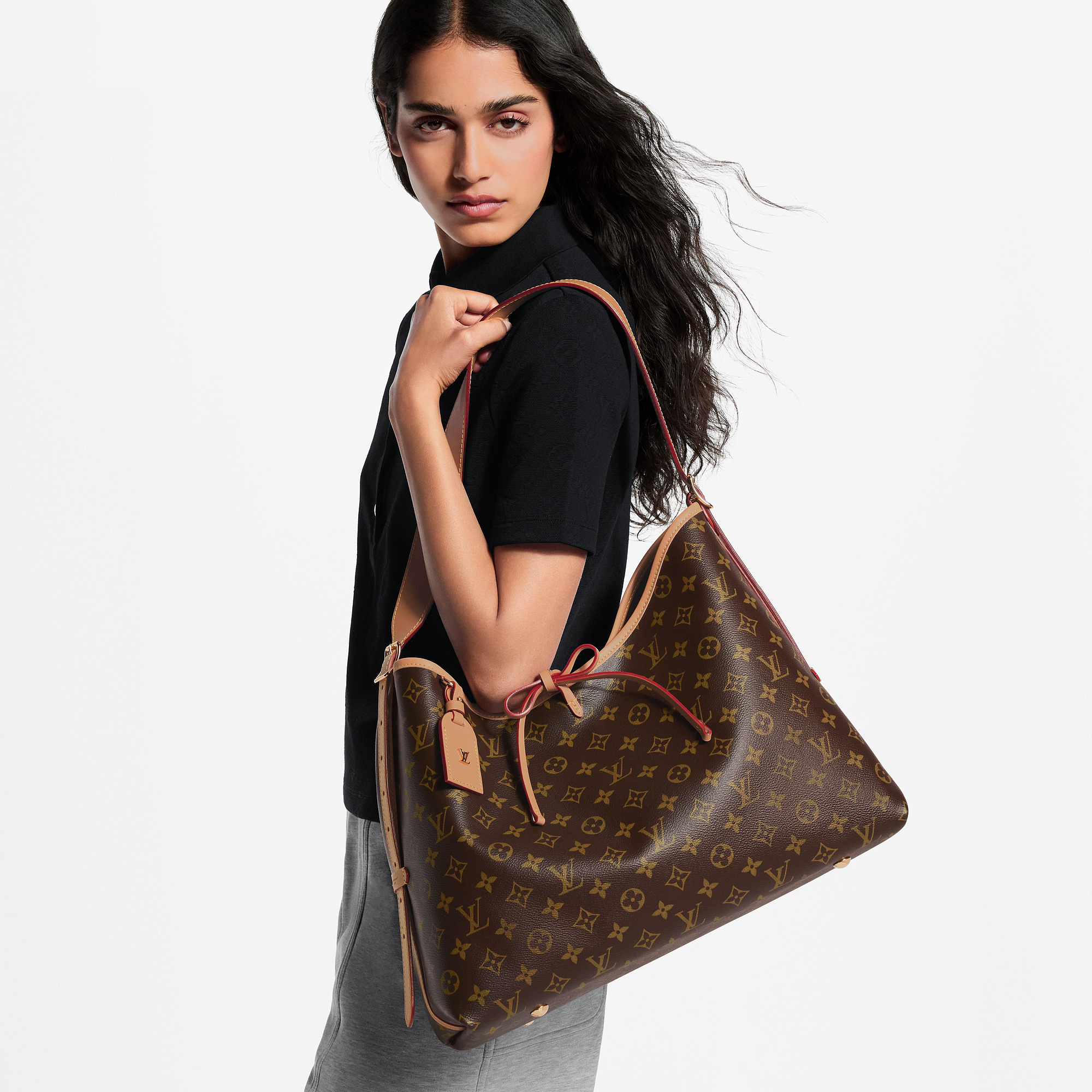 CARRYALL Medium Handbag - 9