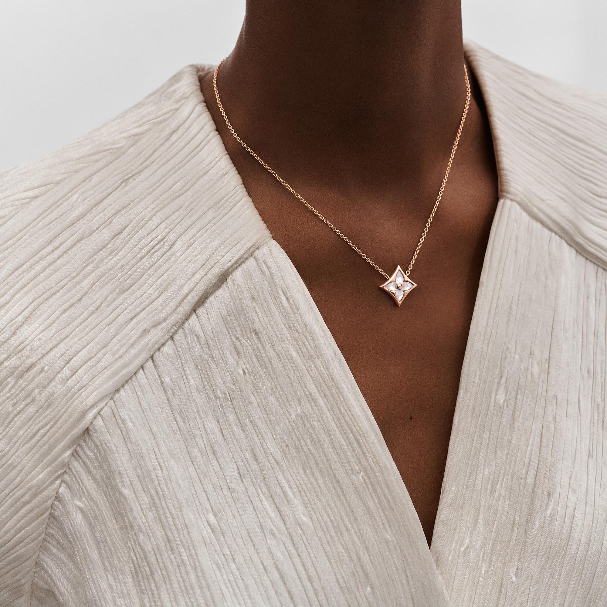 COLOR BLOSSOM 18K Gold Shell Necklace - 2