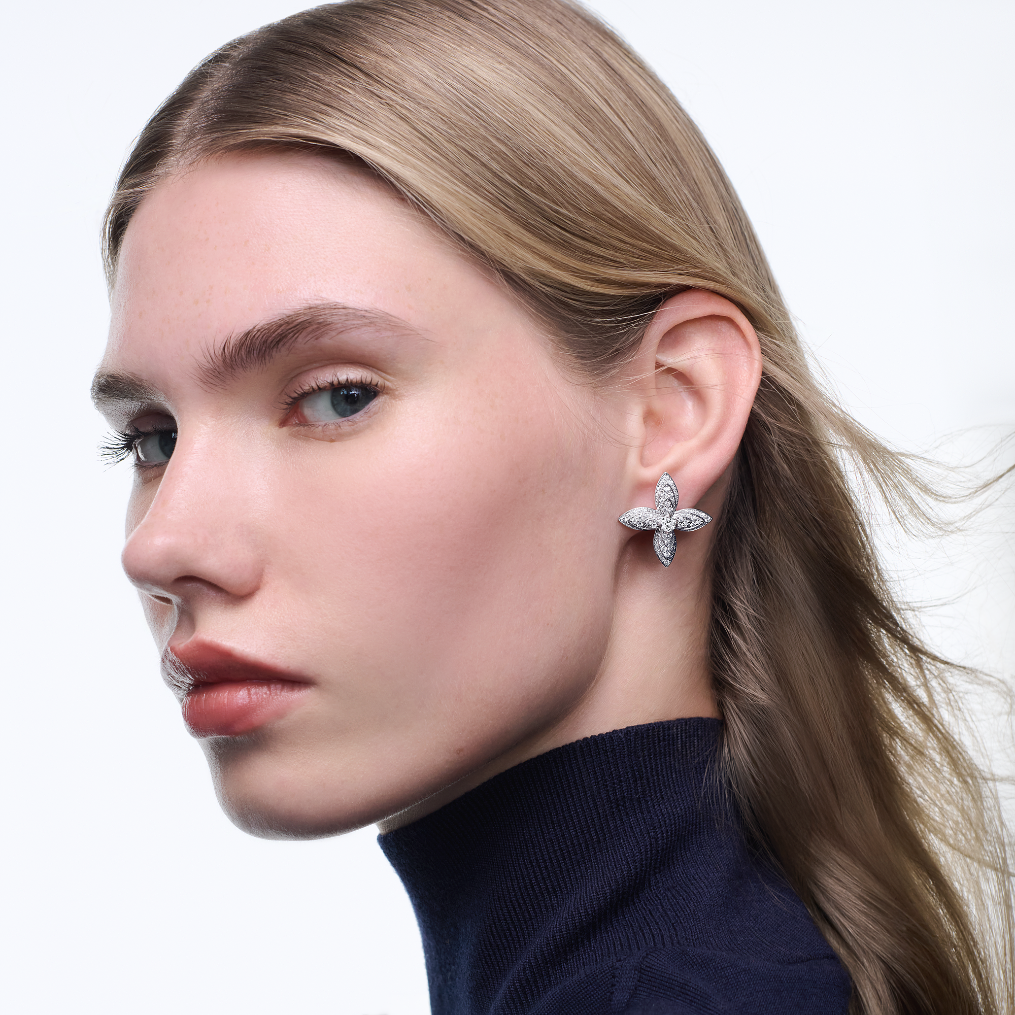 IDYLLE 18K gold diamond earrings - 5