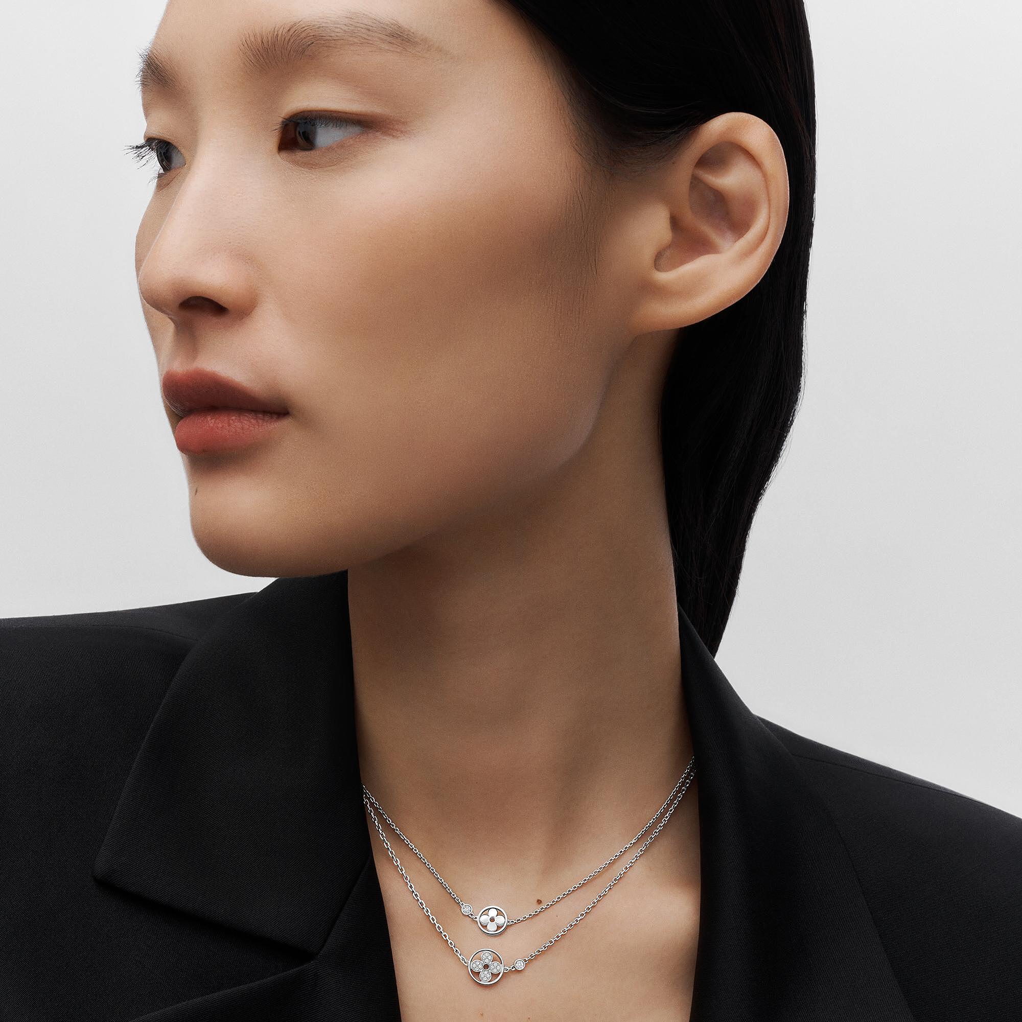 IDYLLE BLOSSOM 18K Gold Diamond Necklace - 2