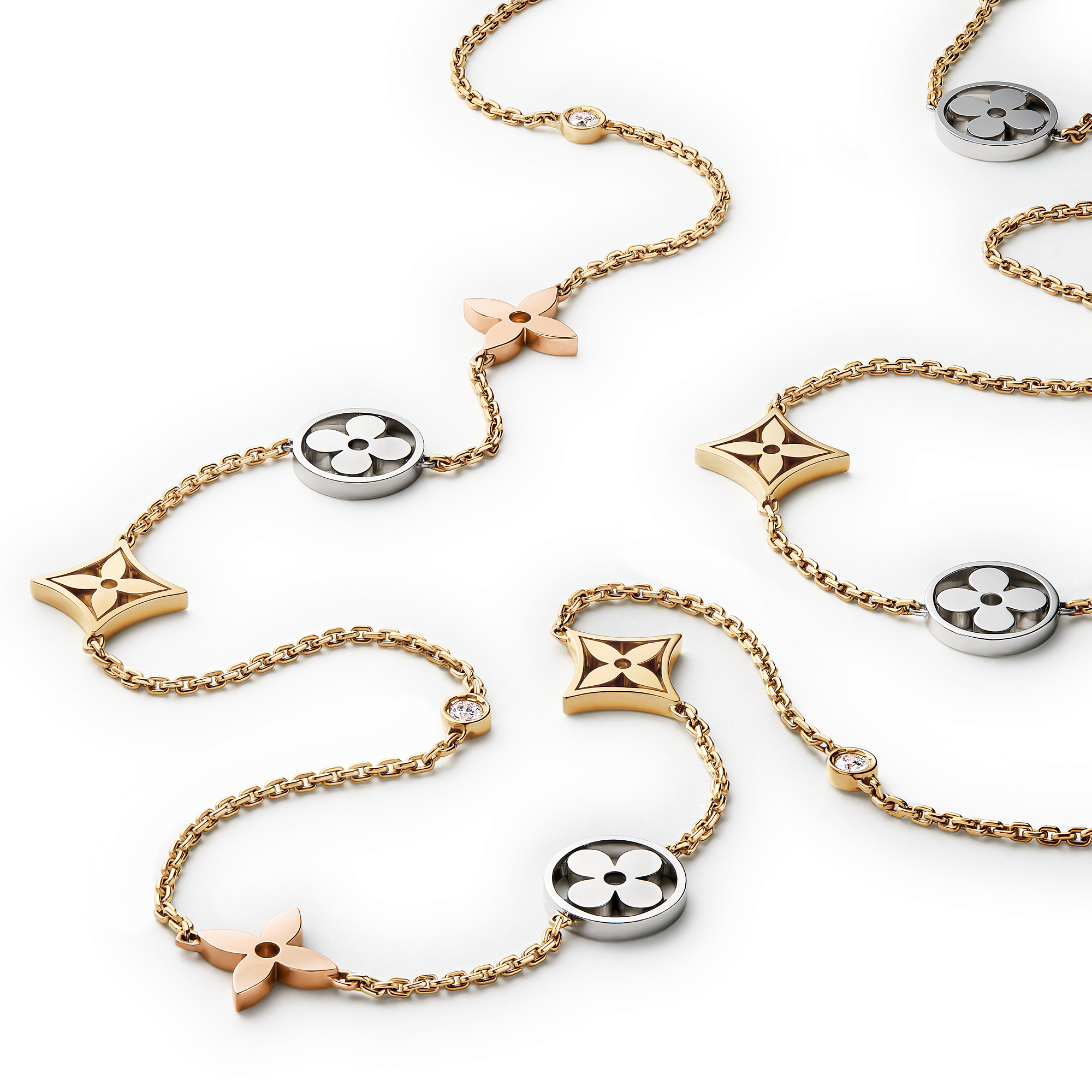 IDYLLE BLOSSOM 18K Gold Diamond Necklace - 1