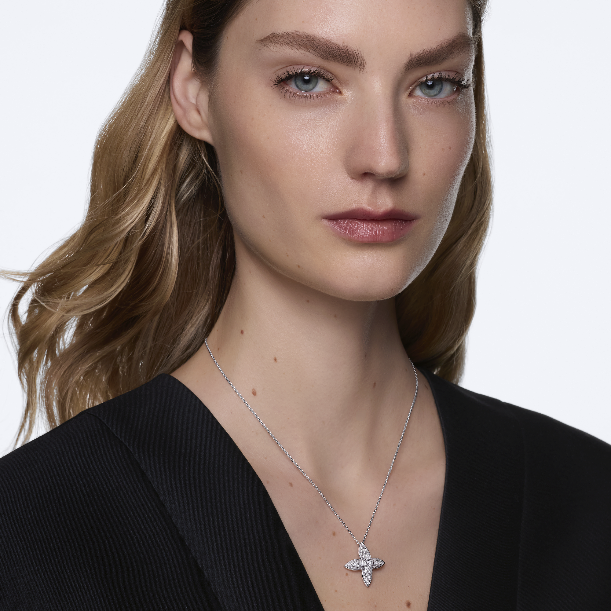 IDYLLE BLOSSOM 18K gold (white) diamond necklace - 6