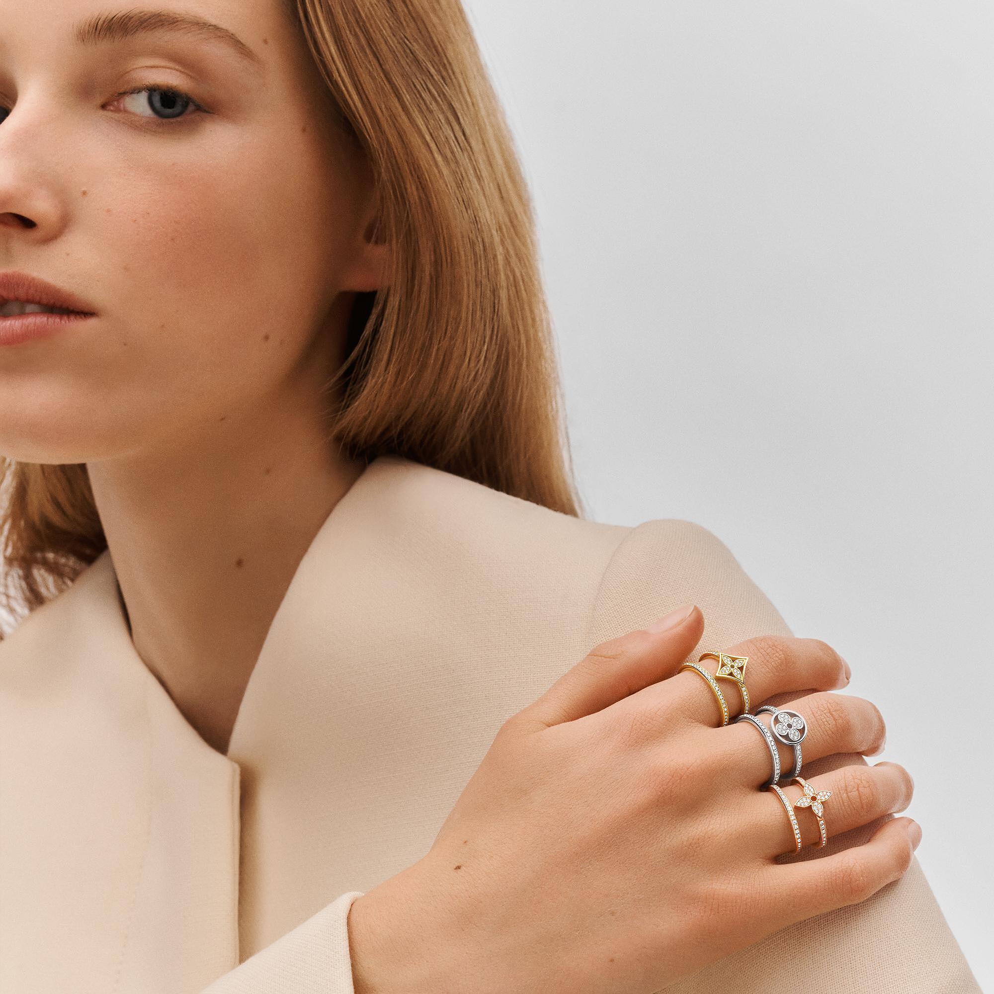 IDYLLE BLOSSOM TWO-ROW 18K Gold Diamond Ring - 4