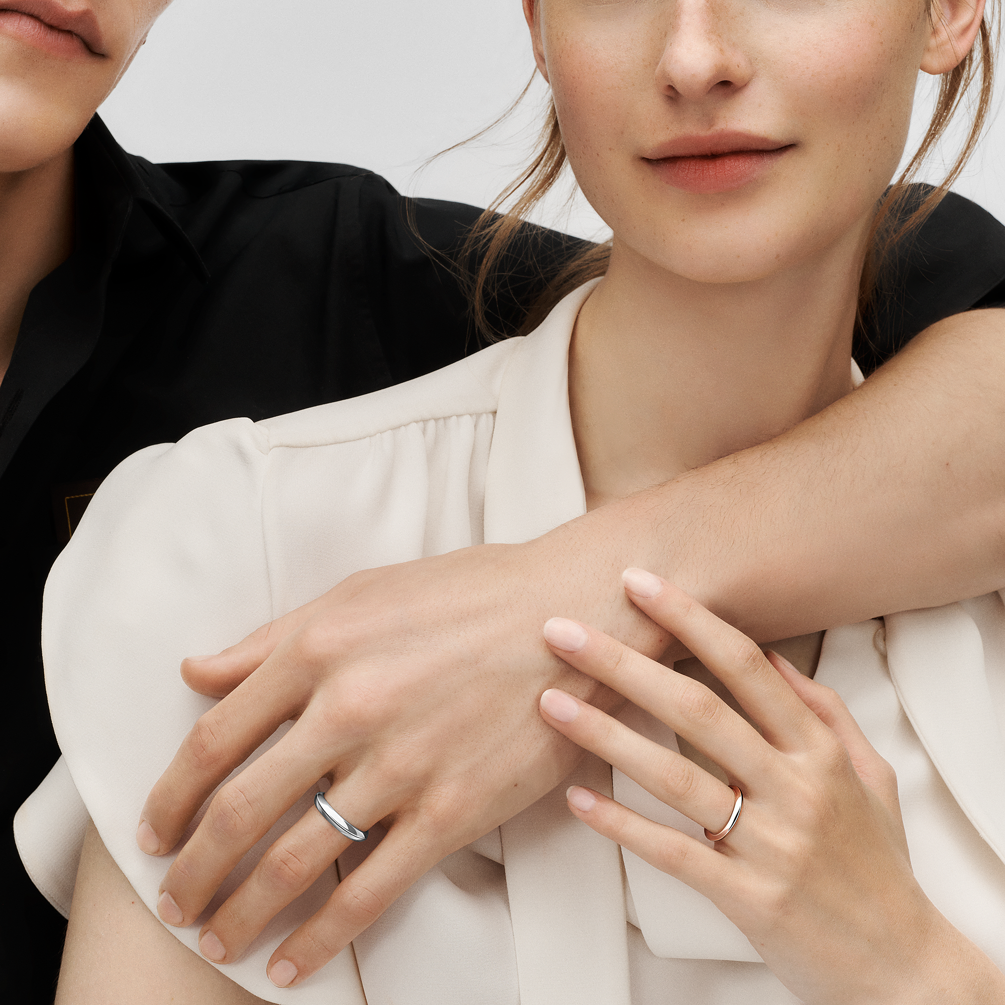 LV DIAMONDS 4mm Platinum Wedding Ring - 5