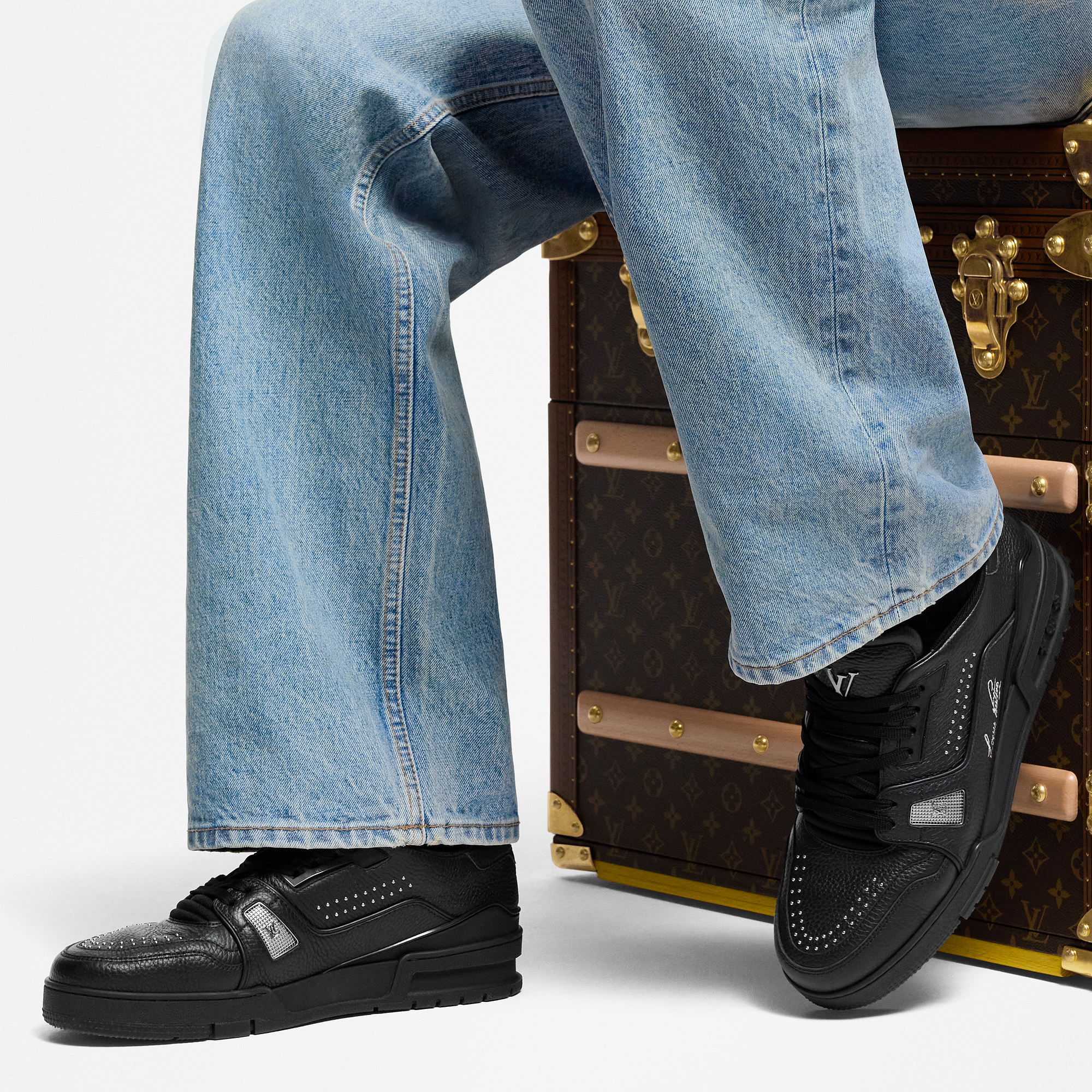 LV TRAINER 运动鞋 - LV | 路易威登LOUIS VUITTON官方线上旗舰店