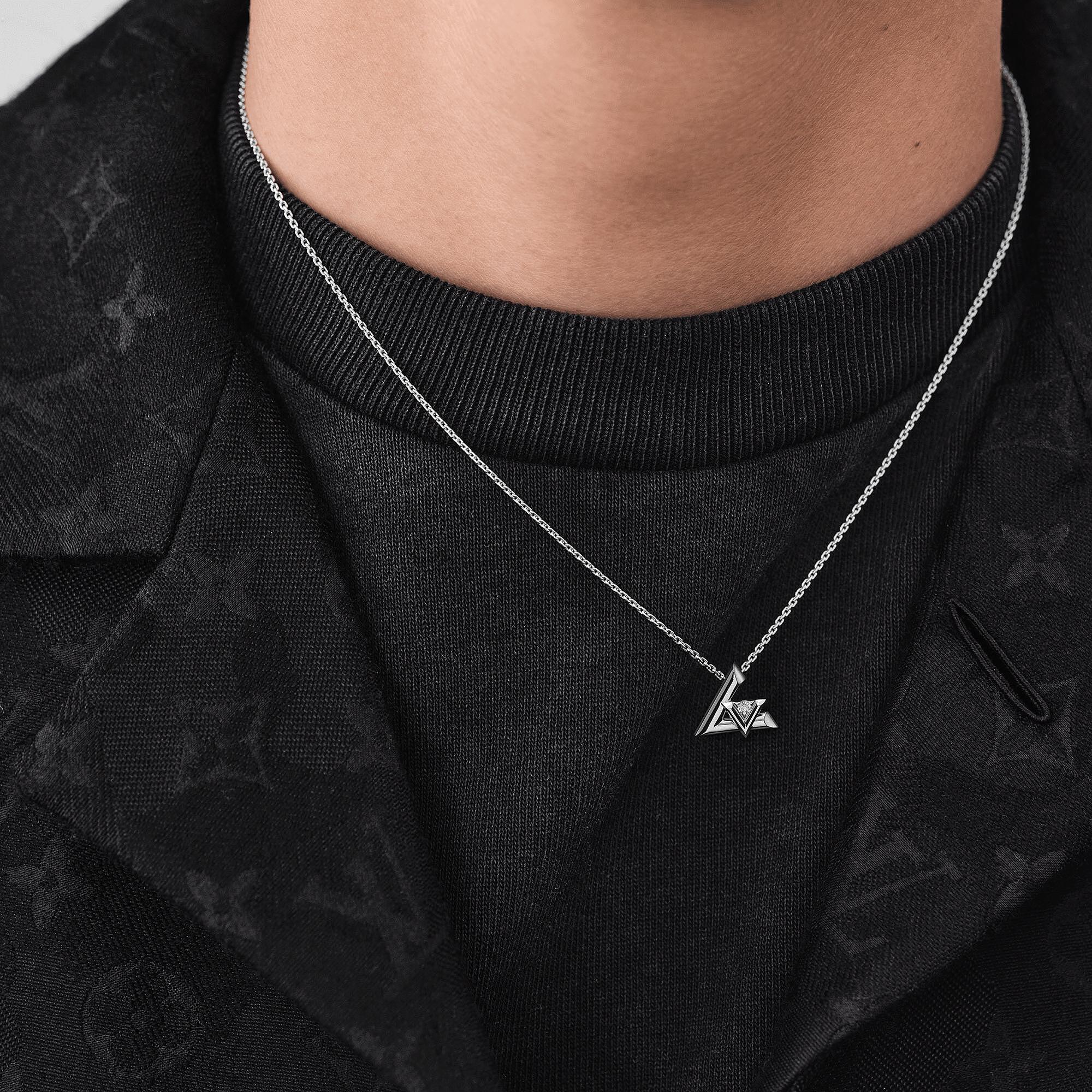 LV VOLT 18K Gold Diamond Necklace - 5