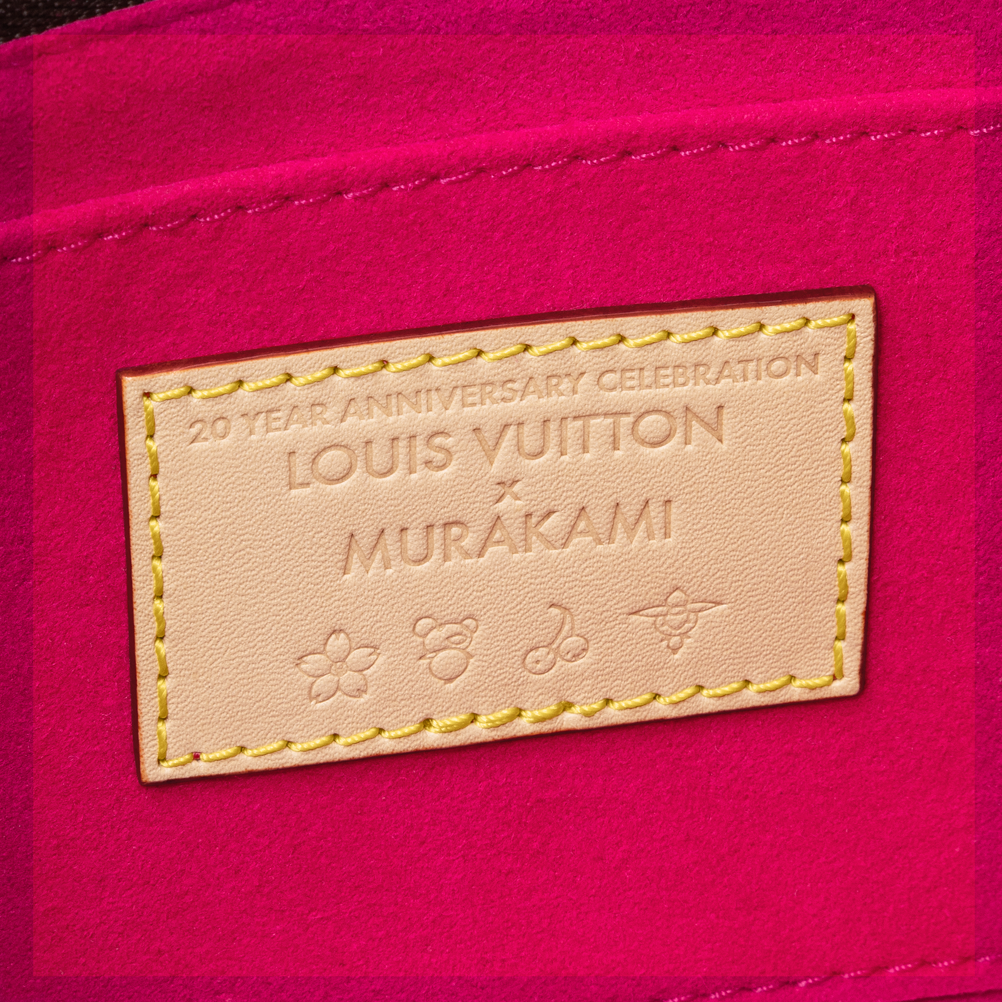 LV x TM POCHETTE ACCESSOIRES bag - 6