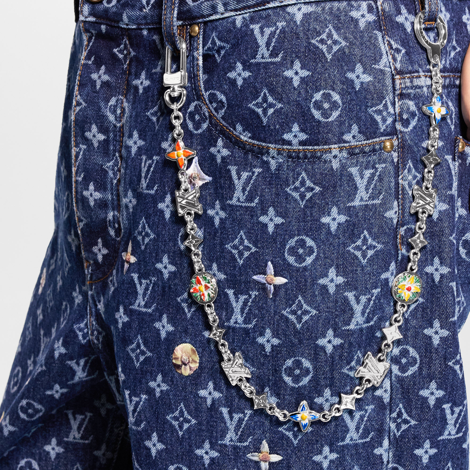 MONOGRAM FLOWER CHAIN BELT - 2