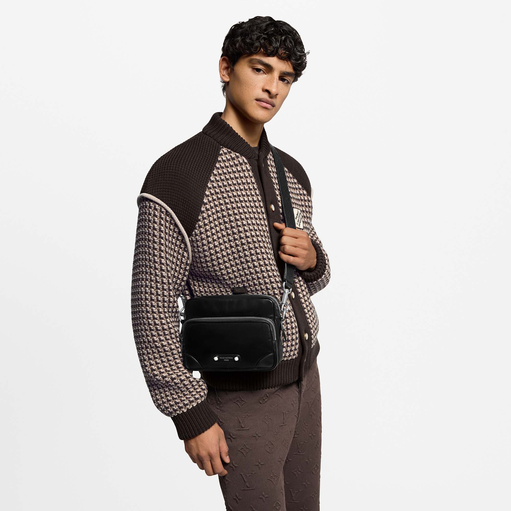Hardware -- NIL Handbag