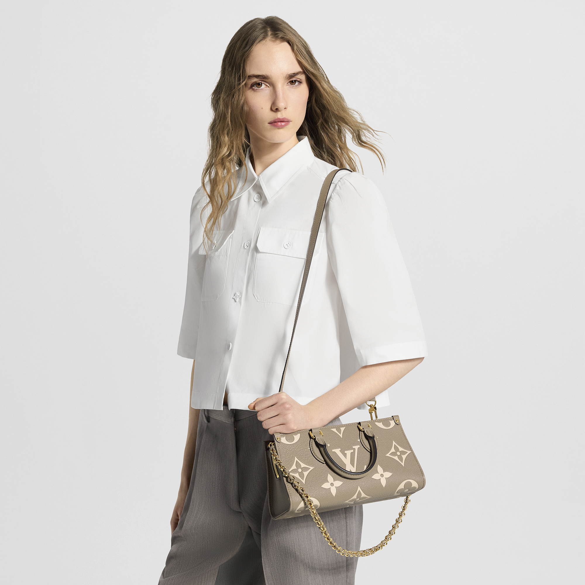 ONTHEGO EAST WEST Handbag - 9