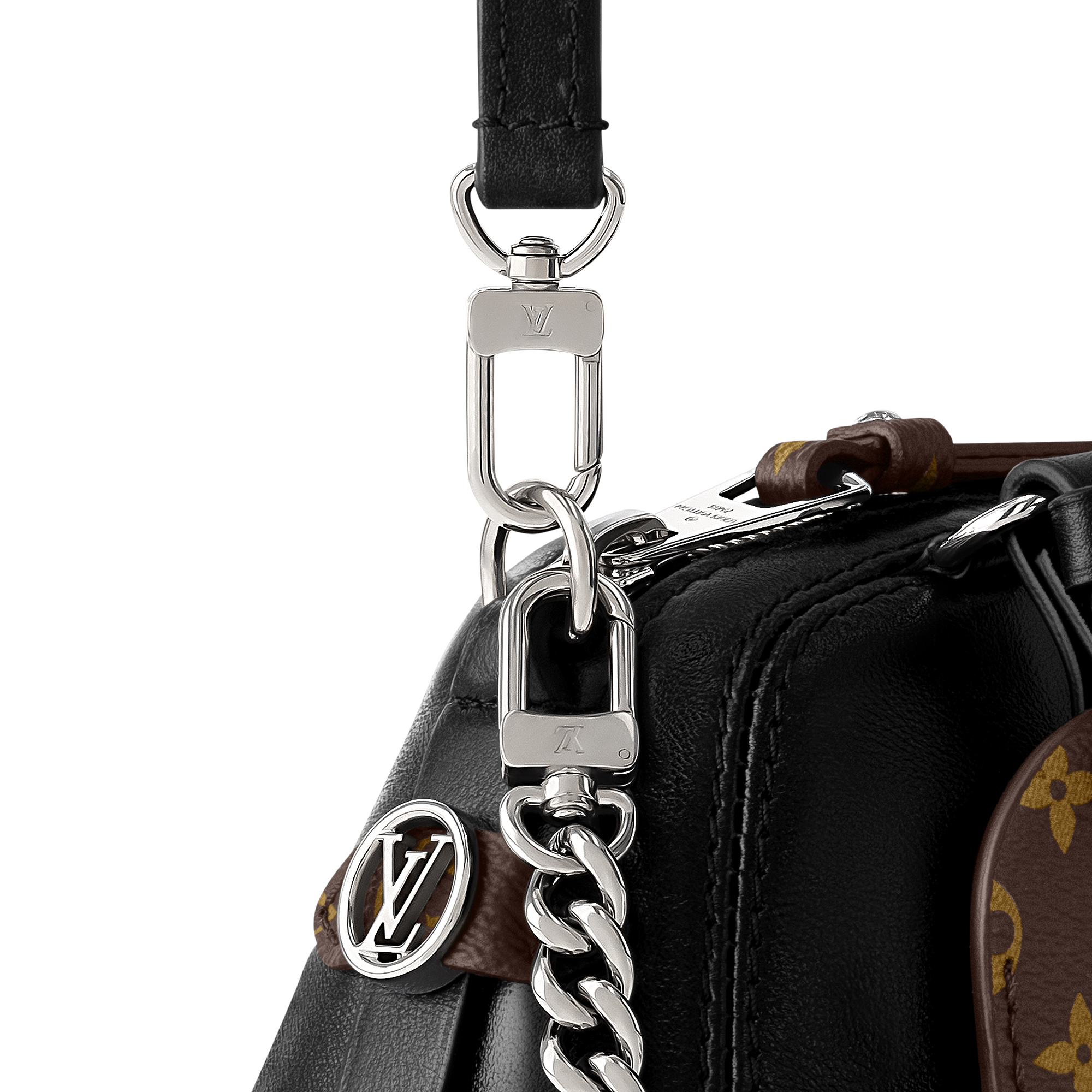 Hardware -- POCHETTE VIBE Handbag