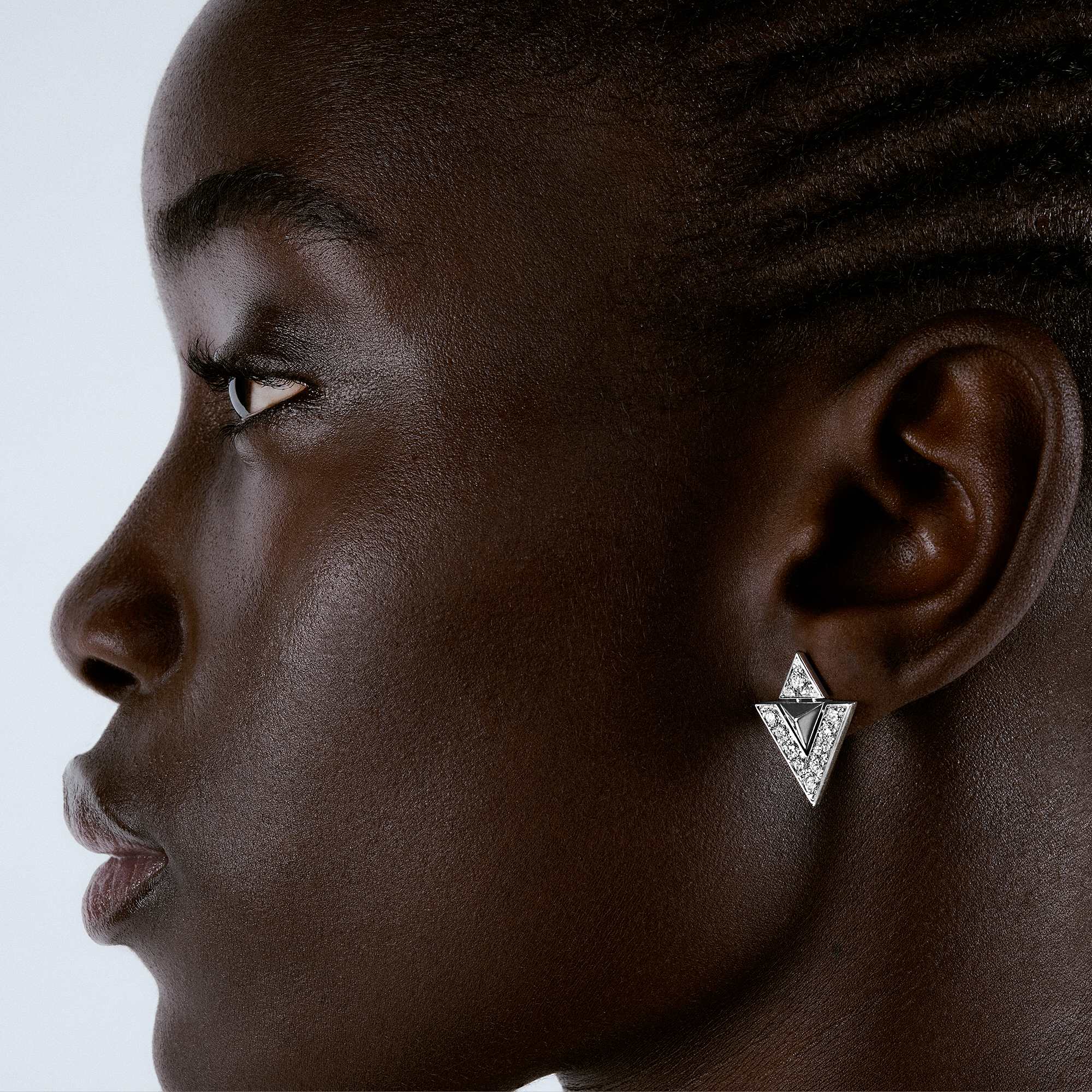 PURE V 18K Gold Diamond Earrings - 2