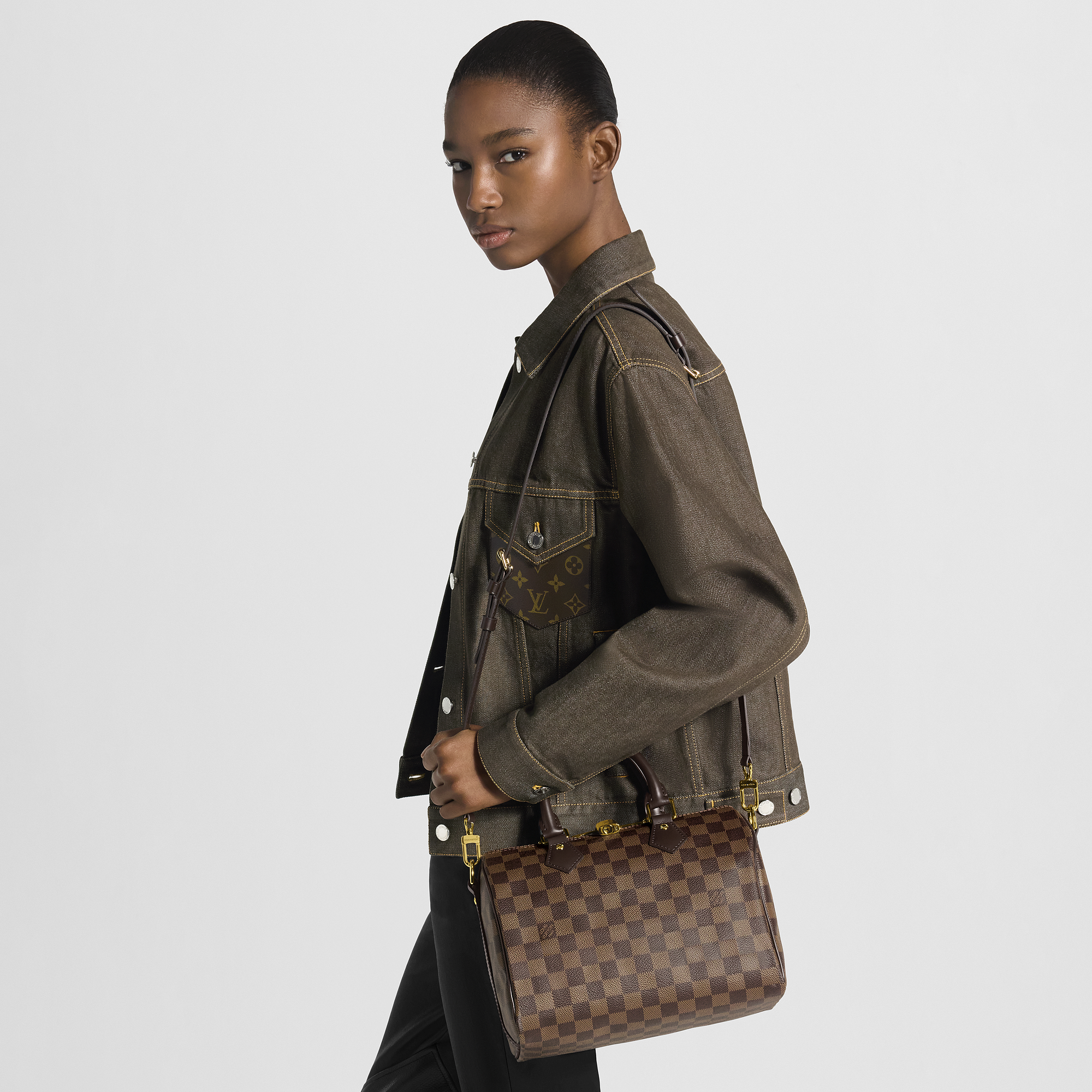 Leather -- SPEEDY BANDOULIÈRE 25 Handbag