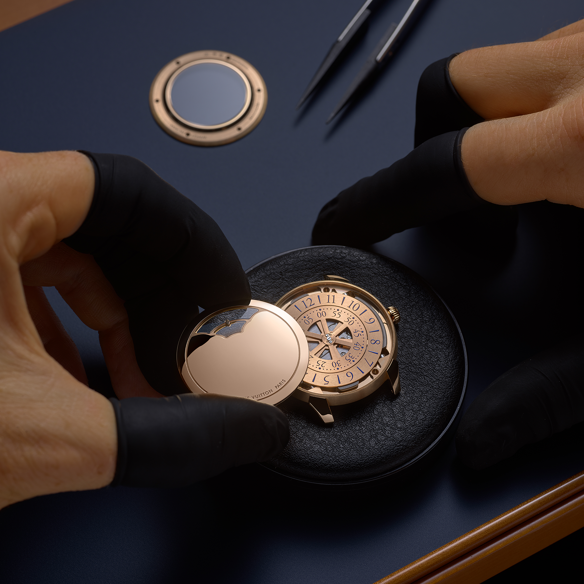 TAMBOUR CONVERGENCE 18K gold (rose gold) automatic watch, 37 mm - 2