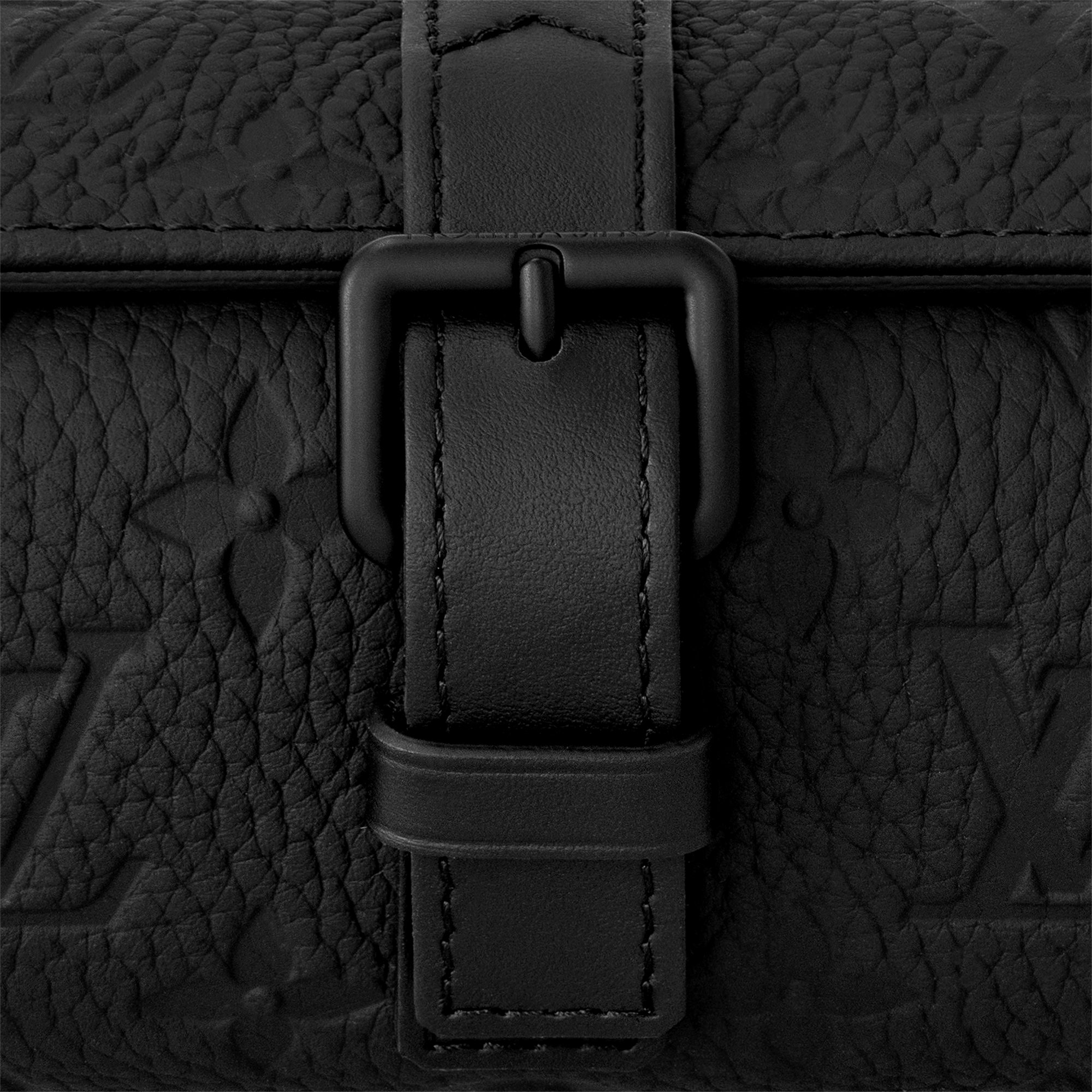 LV} - LVMonogram Taurillon Leather LG - G90 - LV男士旅行用品 | 路易威登LOUIS VUITTON官网 (产品缩放)