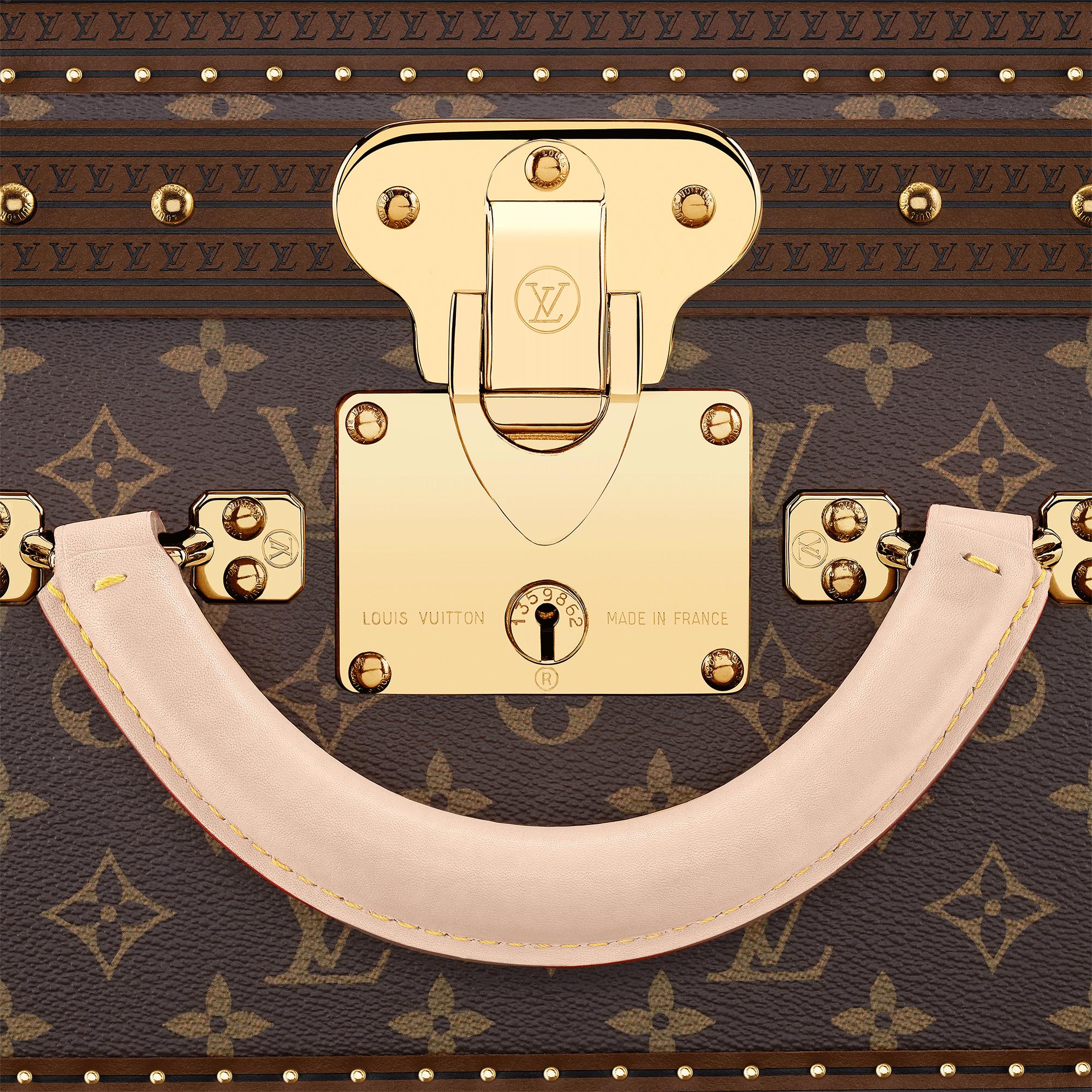 LV} - LVMonogram - LVLes Extraordinaires个性化服务 | 路易威登LOUIS VUITTON官网 (产品缩放)