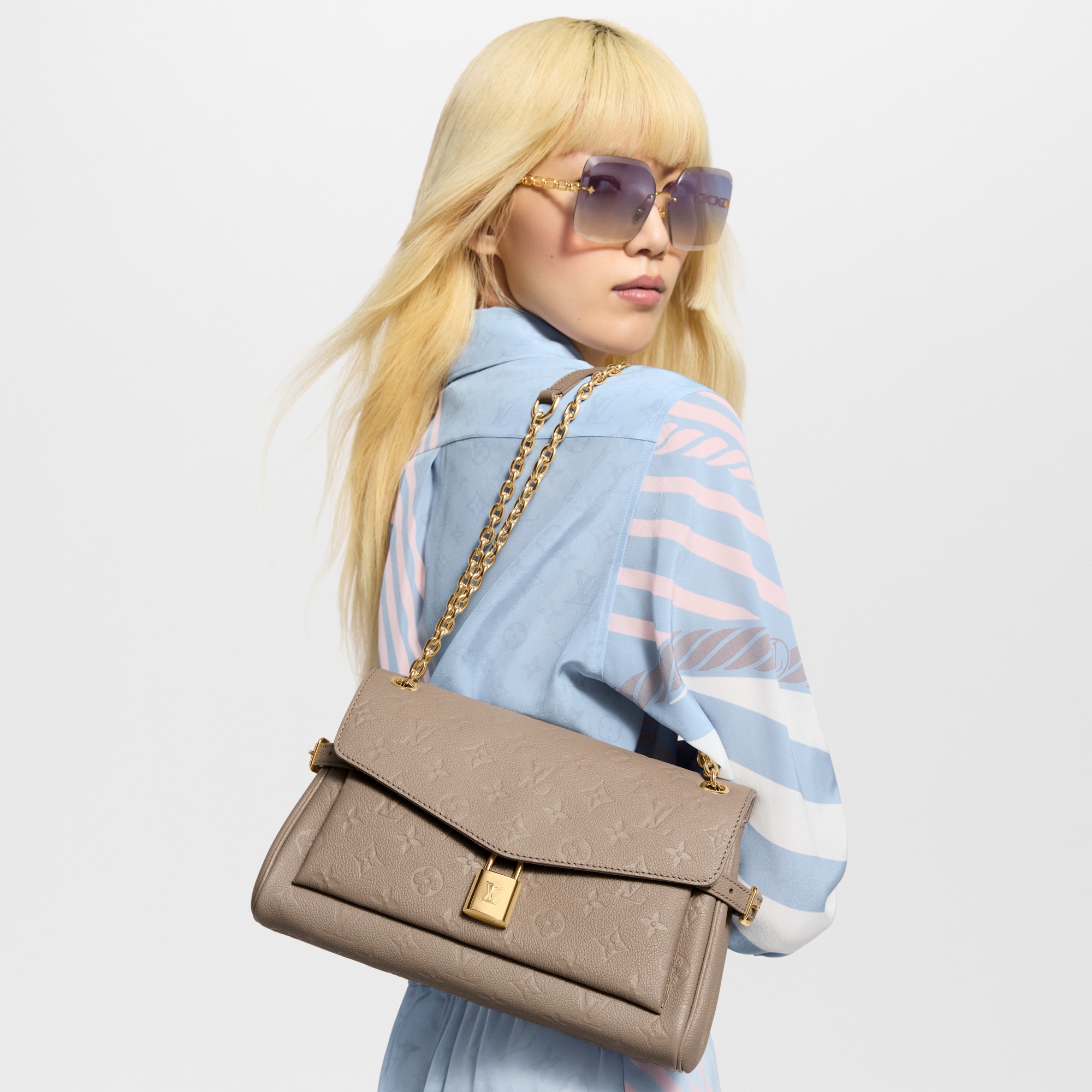 LV} - LVMonogram Empreinte - LV女士时尚手袋 | 路易威登LOUIS VUITTON官网 (产品缩放)