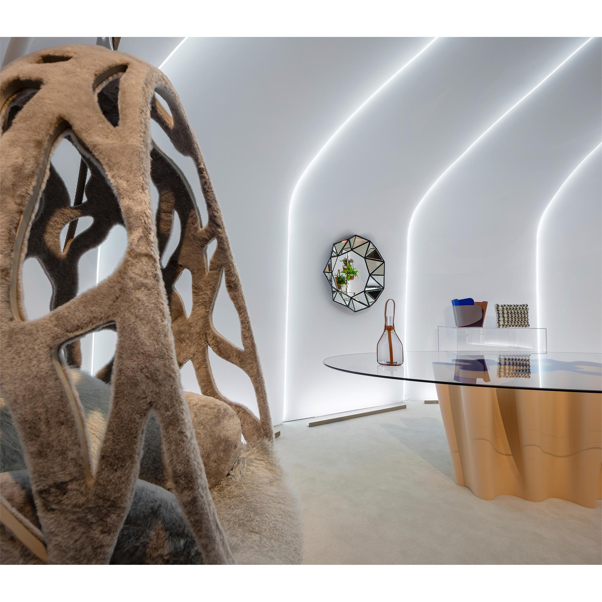 LV} - LV - LV硬箱、旅行和家居家居和餐桌艺术 | 路易威登LOUIS VUITTON官网 (产品缩放)