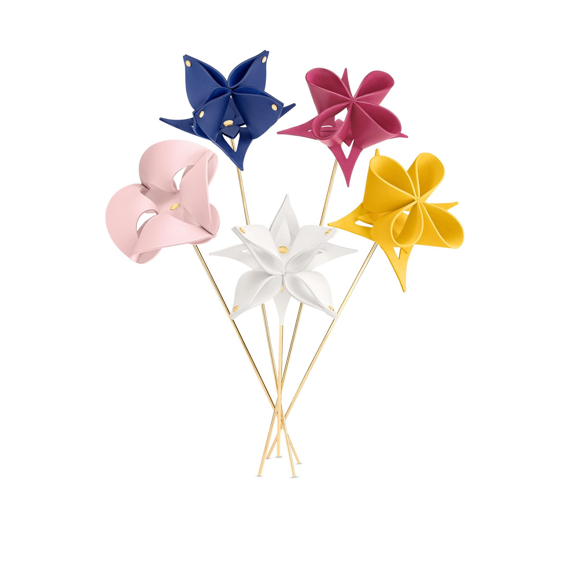 LV} - LV - LV硬箱、旅行和家居家居和餐桌艺术 | 路易威登LOUIS VUITTON官网 (产品缩放)