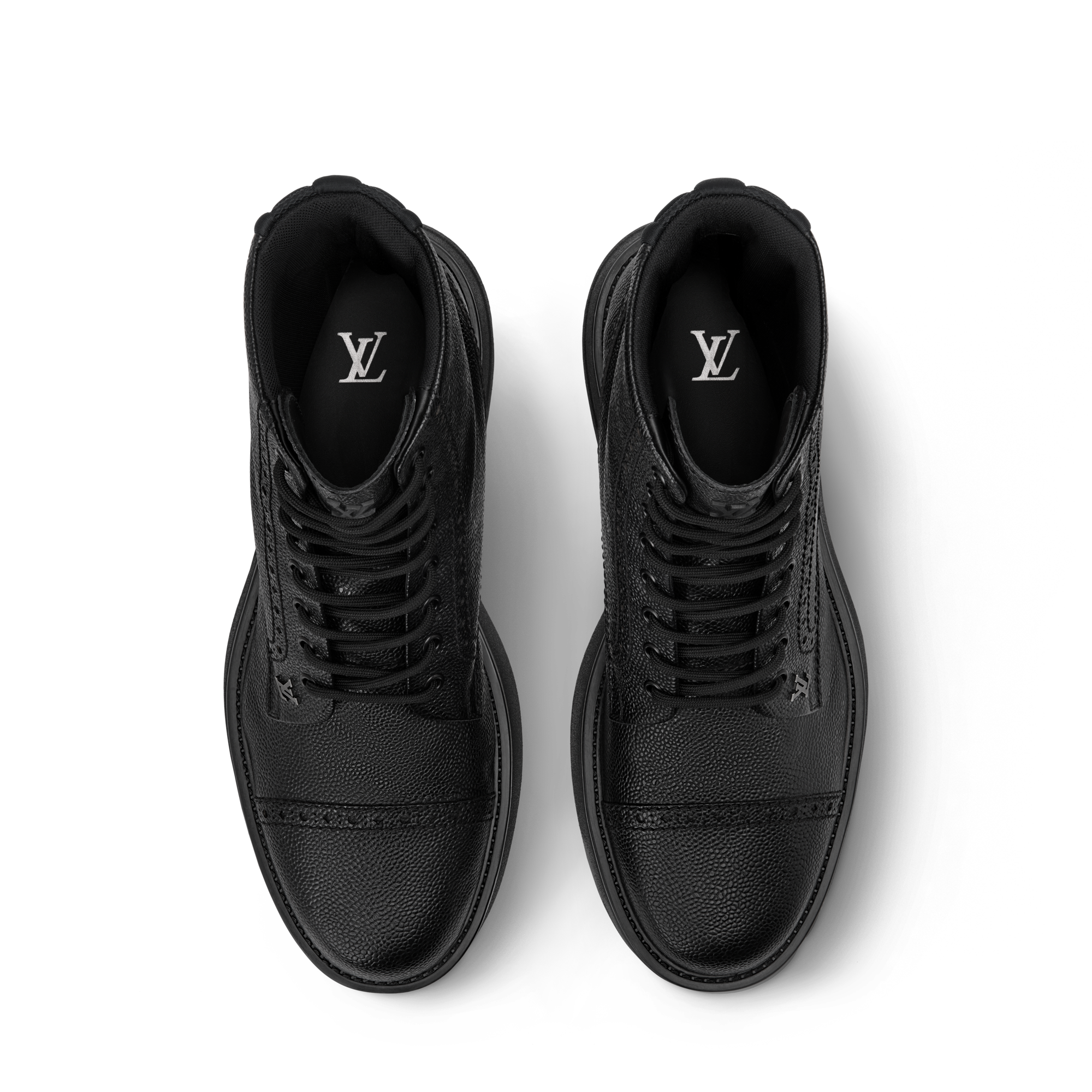 LV} - LV - LV新品系列男士 | 路易威登LOUIS VUITTON官网 (产品缩放)