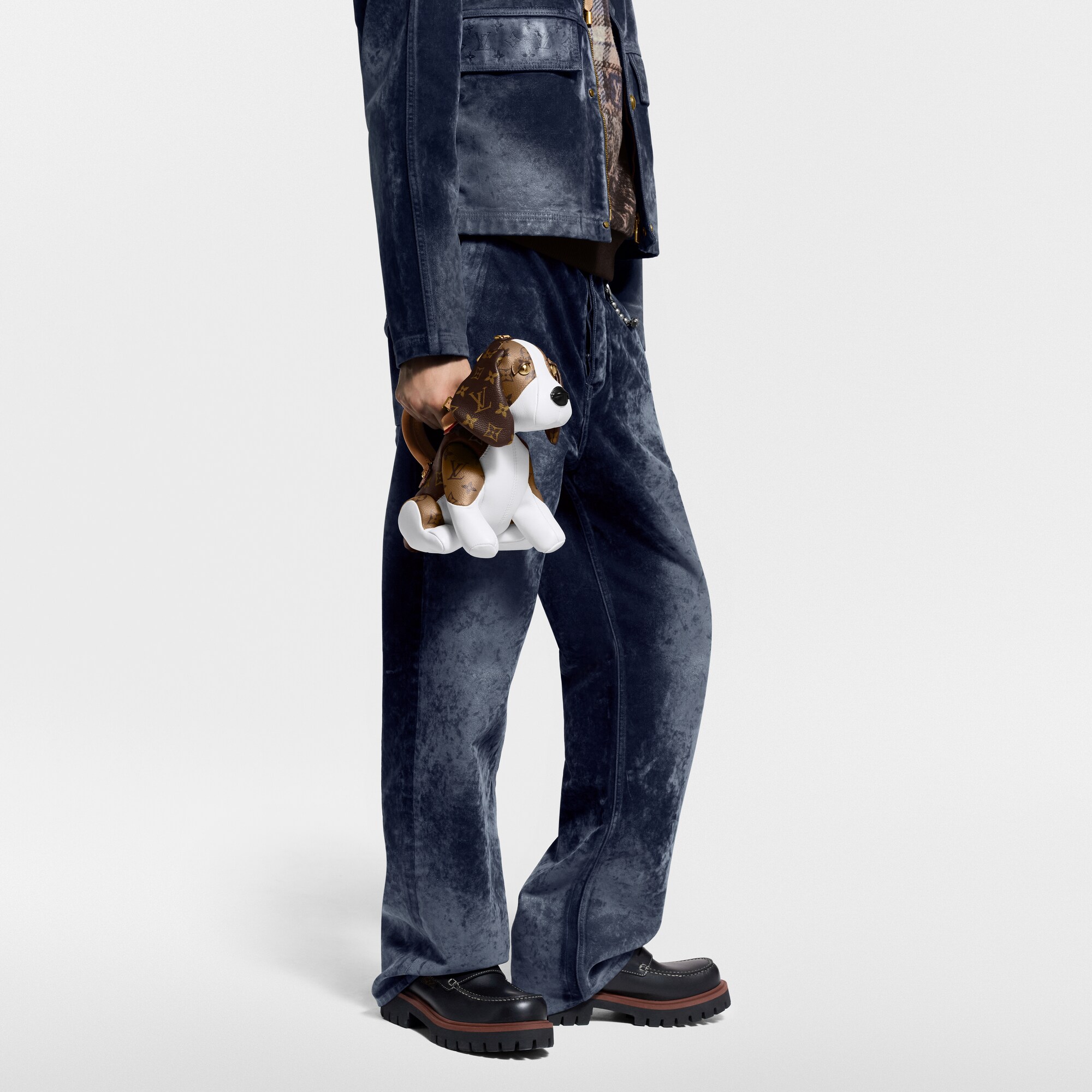 LV} - LVMonogram Other - LV男士小型皮具 | 路易威登LOUIS VUITTON官网 (产品缩放)