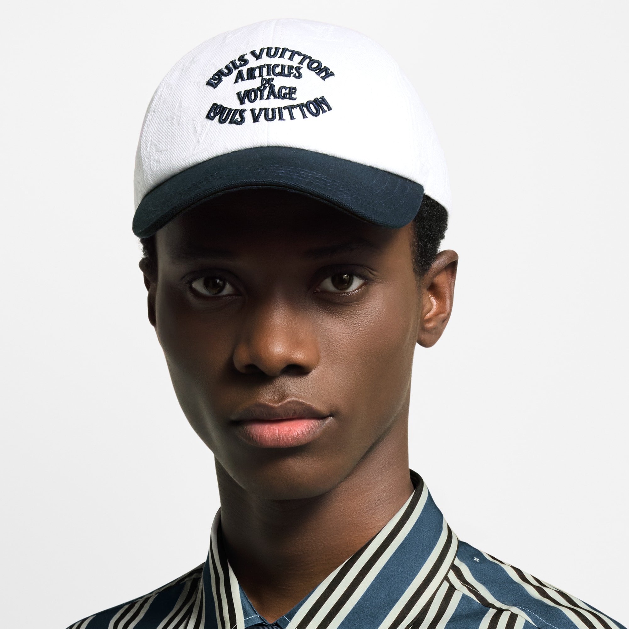 LV} - LVS00 - LV男士配饰系列 | 路易威登LOUIS VUITTON官网 (产品缩放)