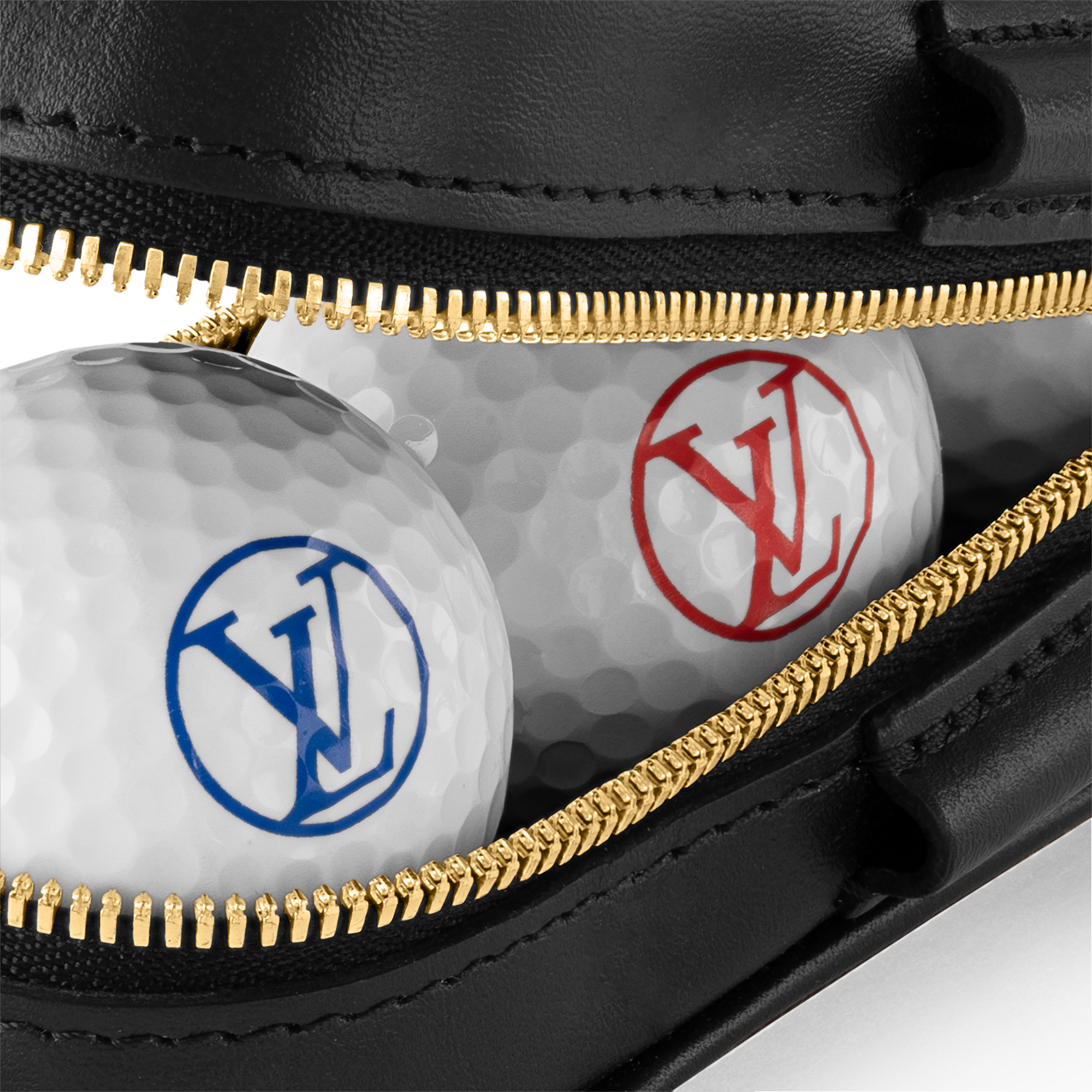 LV} - LVMonogram - LV硬箱、旅行和家居运动用品和游戏 | 路易威登LOUIS VUITTON官网 (产品缩放)
