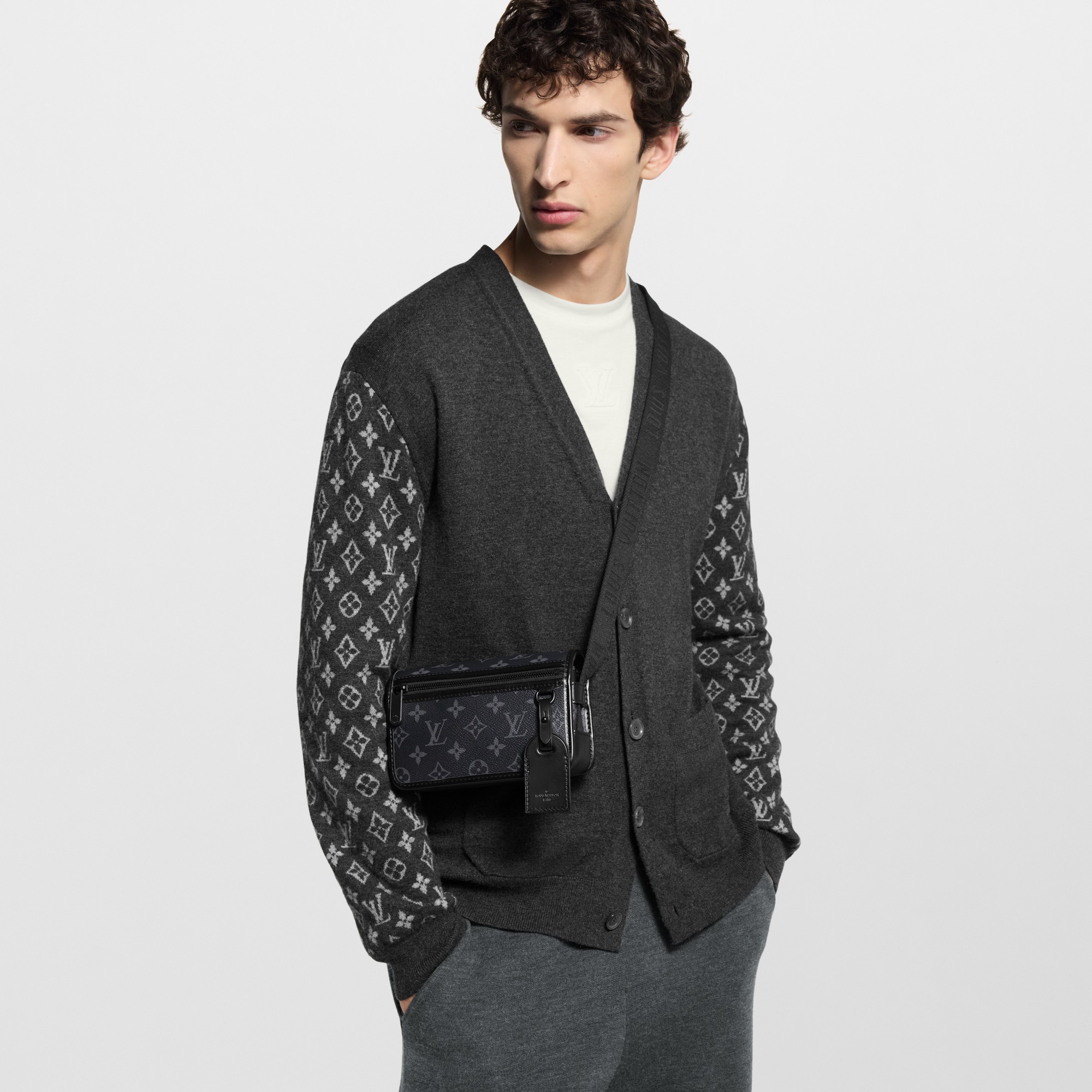 LV} - LVMonogram Eclipse - LV男士时尚包袋 | 路易威登LOUIS VUITTON官网 (产品缩放)