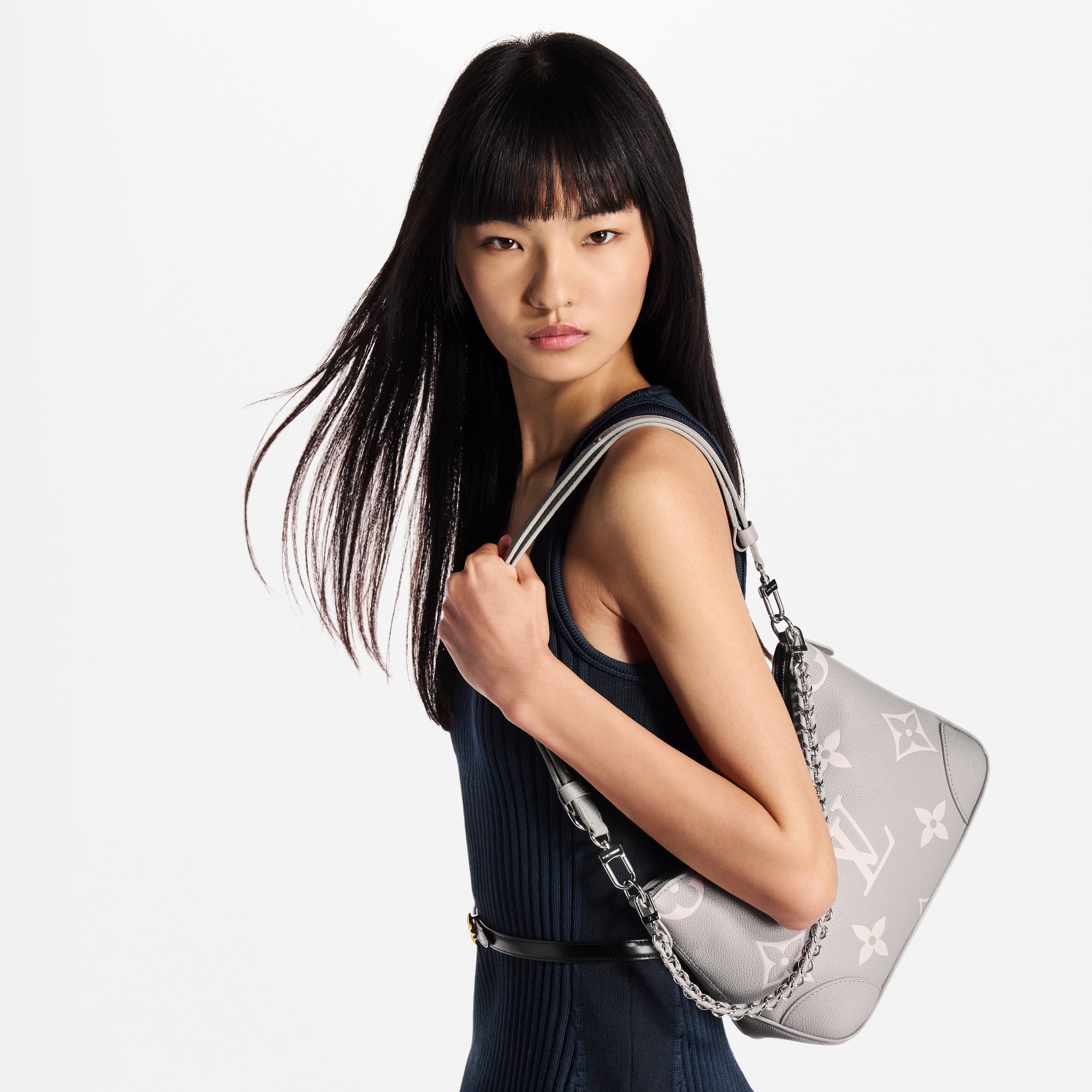 LV} - LVBicolor Monogram Empreinte Leather - LV女士时尚手袋 | 路易威登LOUIS VUITTON官网 (产品缩放)