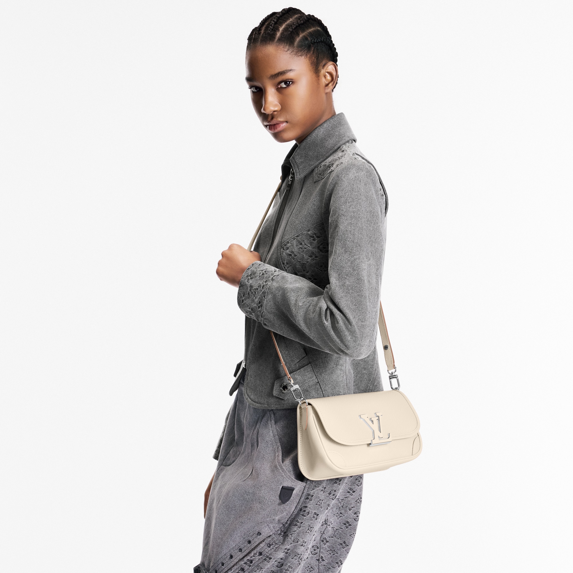 LV} - LVEpi - LV女士时尚手袋 | 路易威登LOUIS VUITTON官网 (产品缩放)