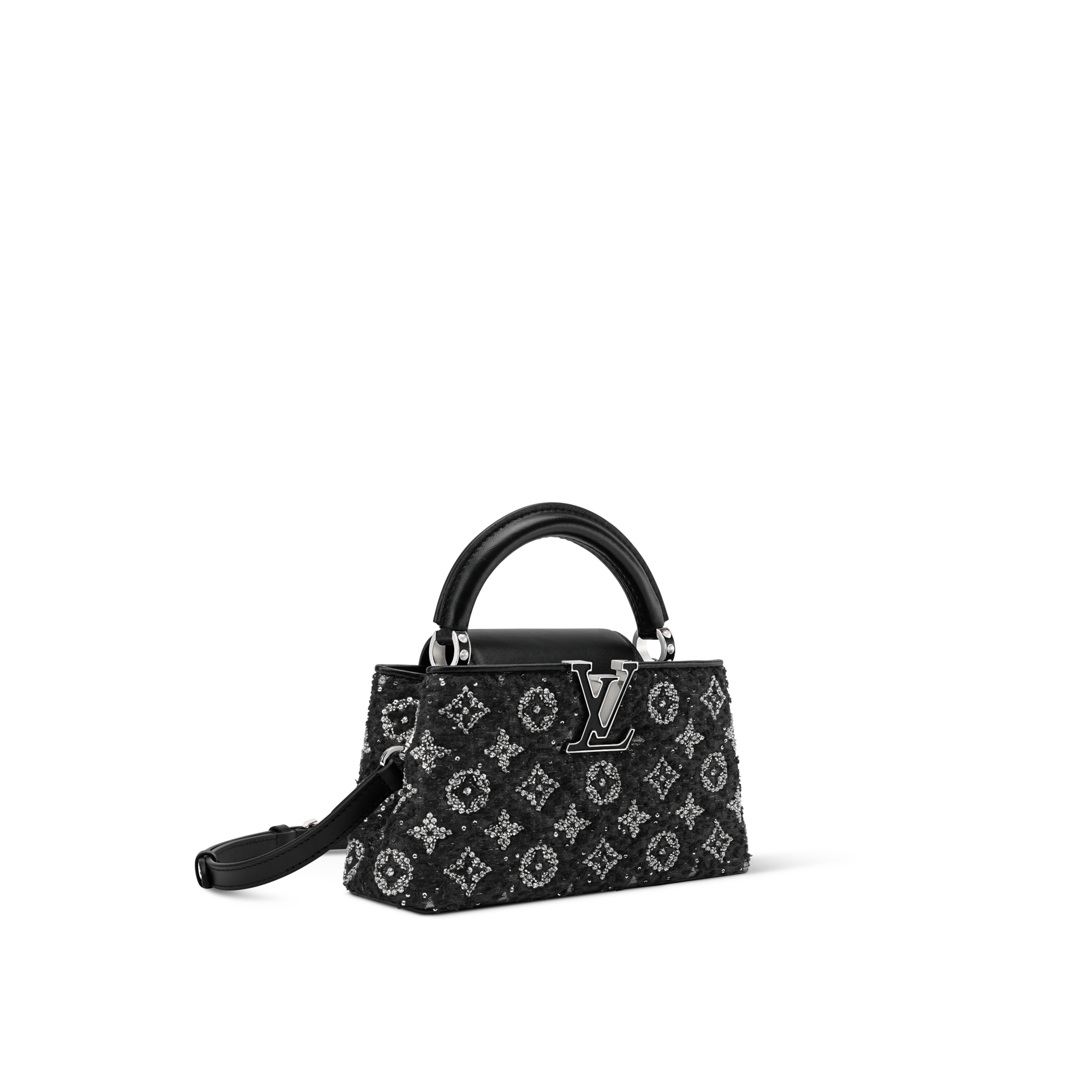 LV} - LVCapucines - LVLes Extraordinaires包袋与旅行用品 | 路易威登LOUIS VUITTON官网 (产品缩放)