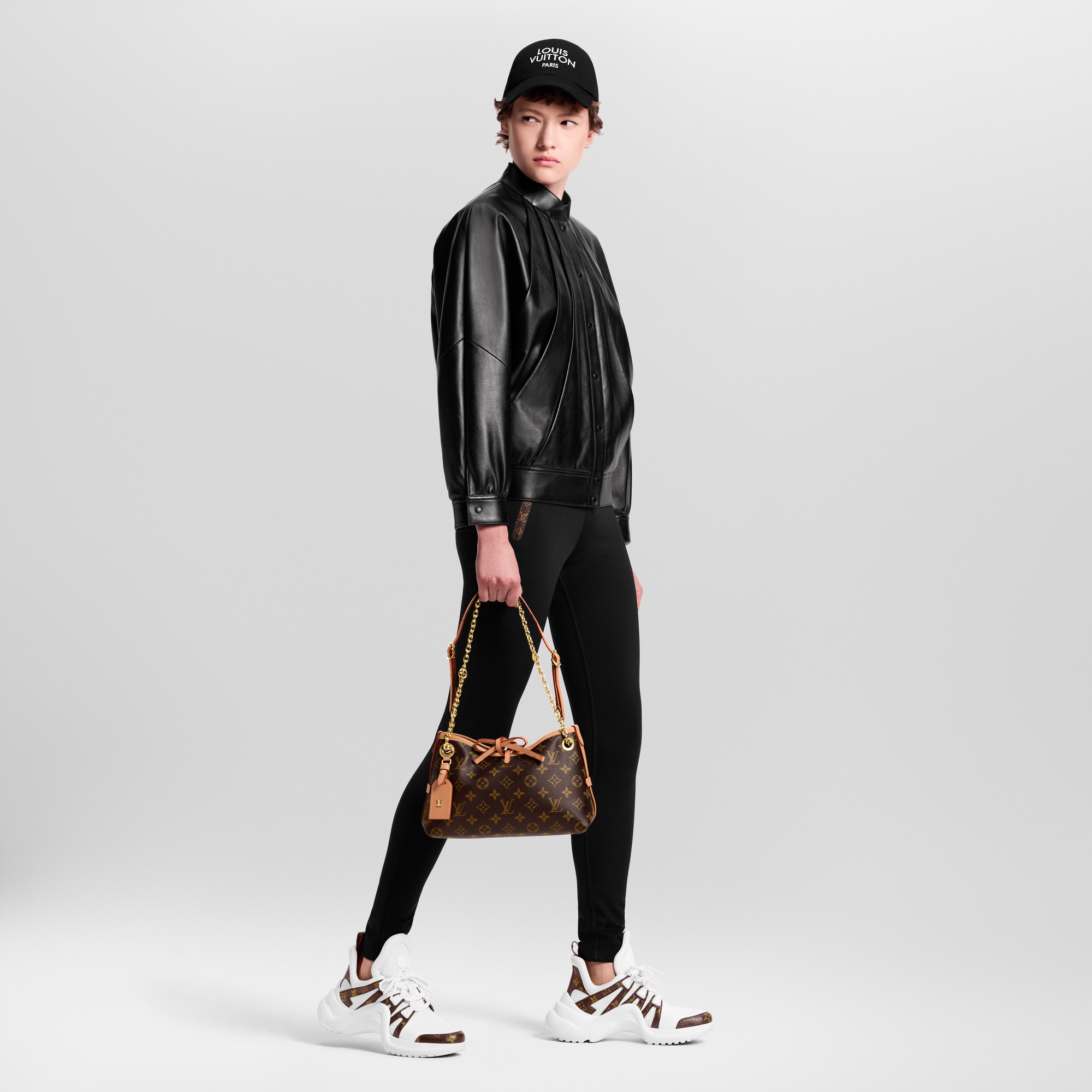 LV} - LVMonogram - LV女士时尚手袋 | 路易威登LOUIS VUITTON官网 (产品缩放)