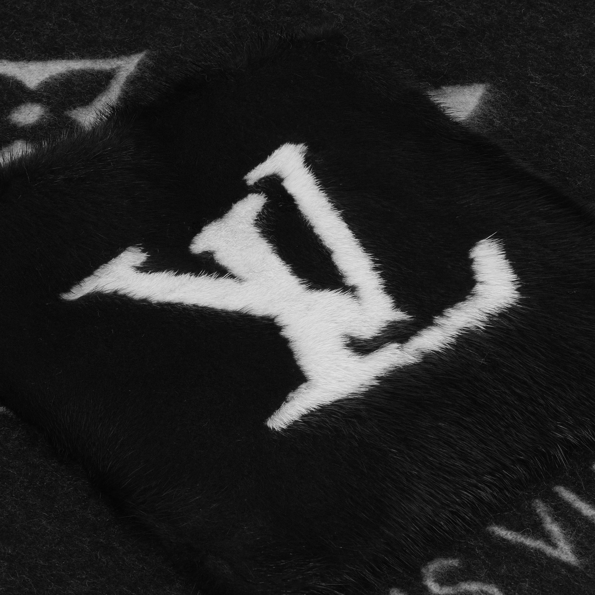 LV} - LVS00 - LV女士灵动配饰 | 路易威登LOUIS VUITTON官网 (产品缩放)