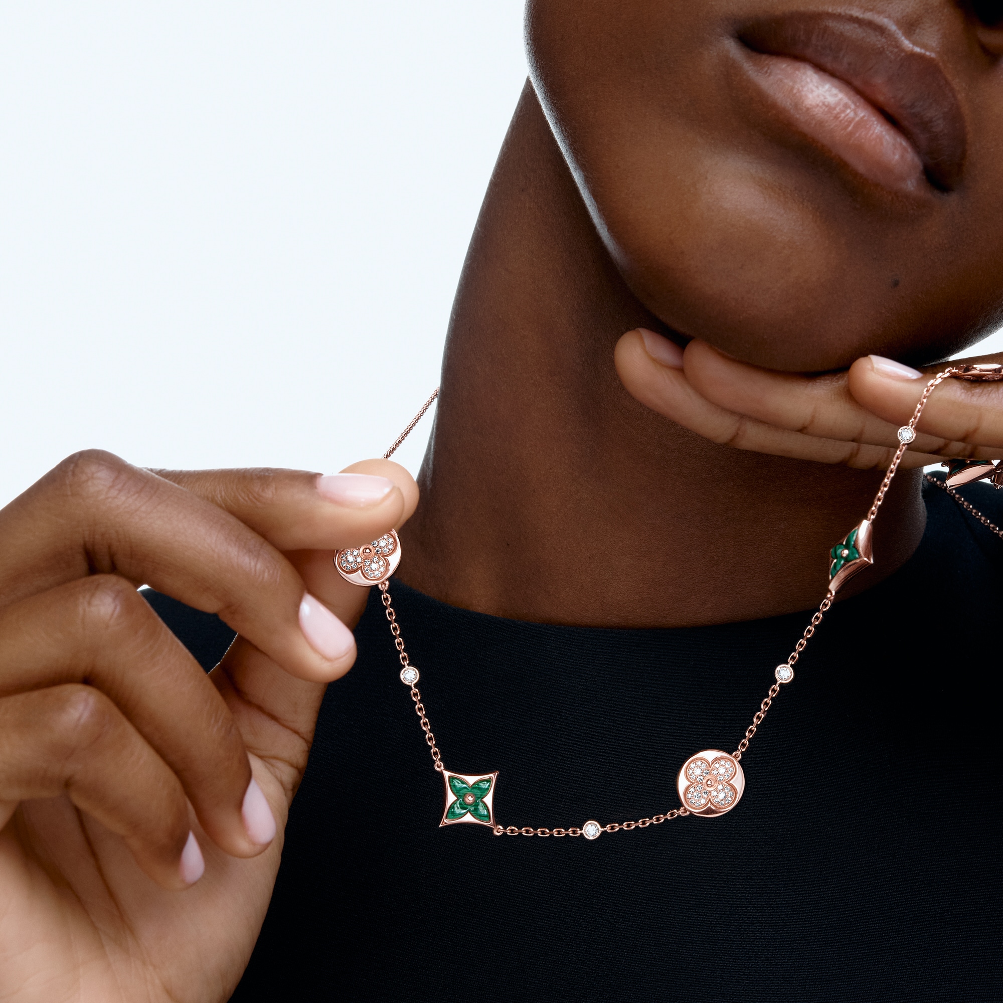 LV} - LV - LV珠宝按类别浏览 | 路易威登LOUIS VUITTON官网 (产品缩放)