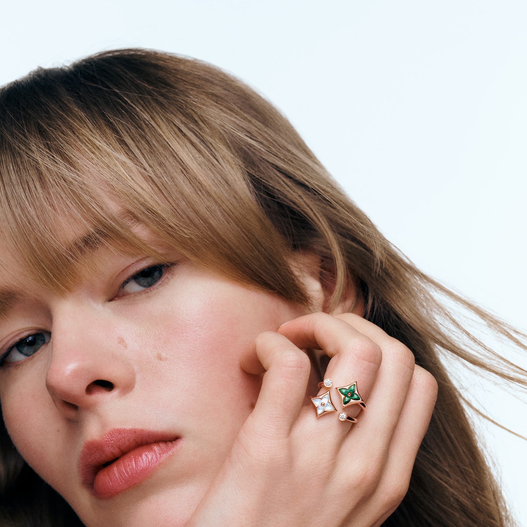 LV} - LV - LV珠宝按类别浏览 | 路易威登LOUIS VUITTON官网 (产品缩放)