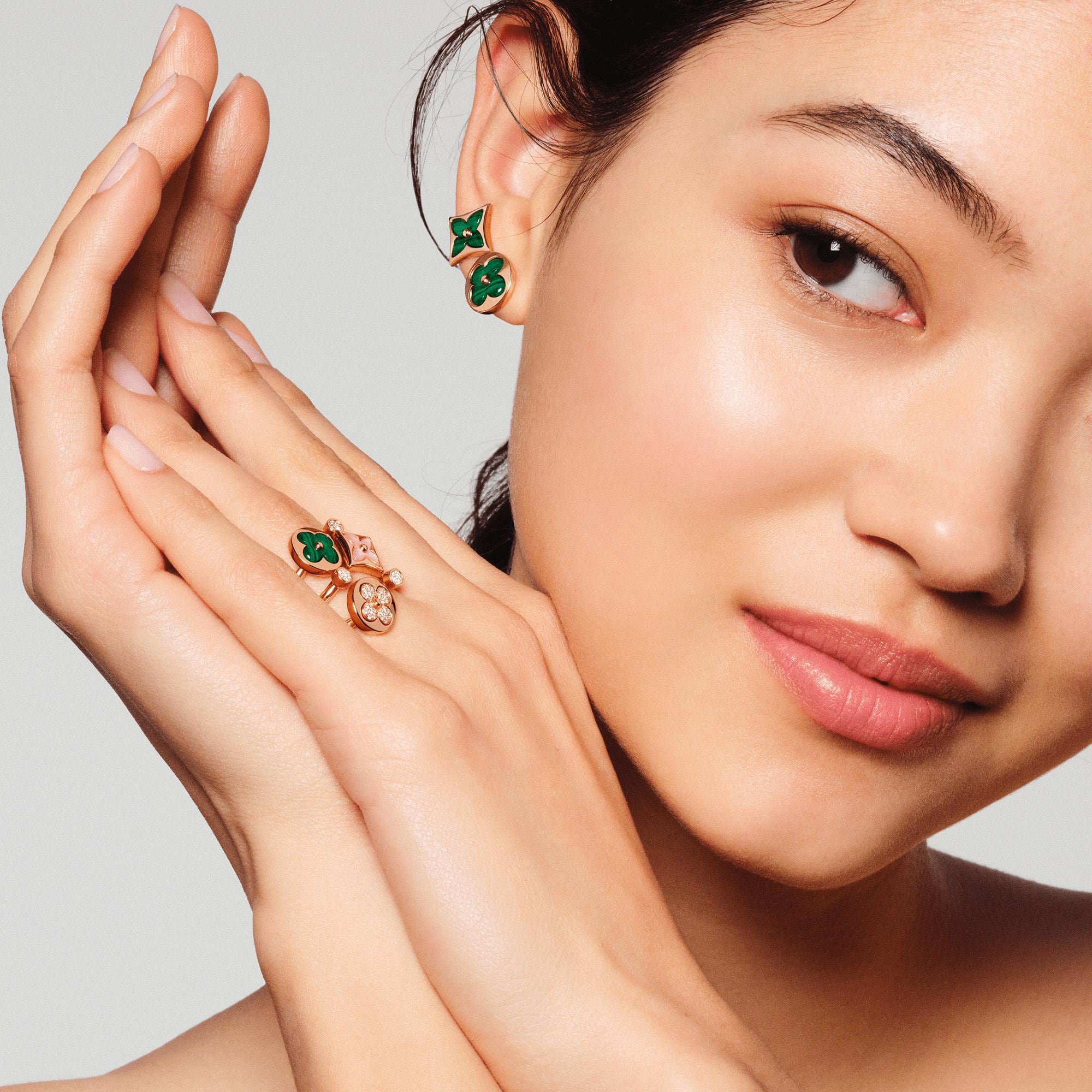 LV} - LV - LV珠宝按类别浏览 | 路易威登LOUIS VUITTON官网 (产品缩放)