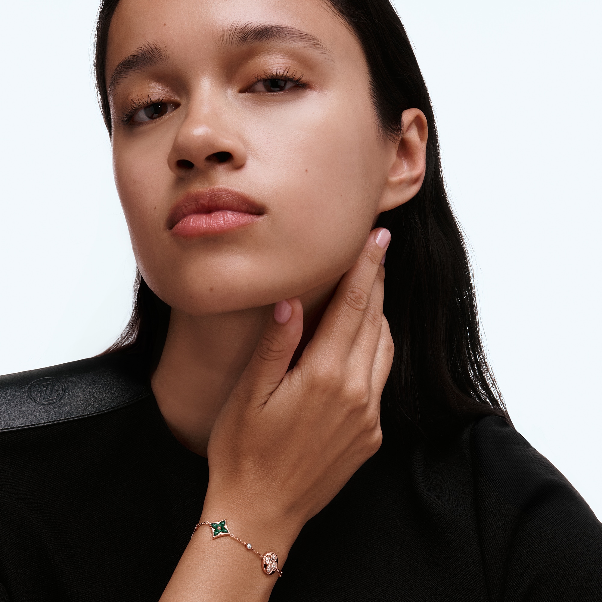 LV} - LV - LV珠宝按类别浏览 | 路易威登LOUIS VUITTON官网 (产品缩放)