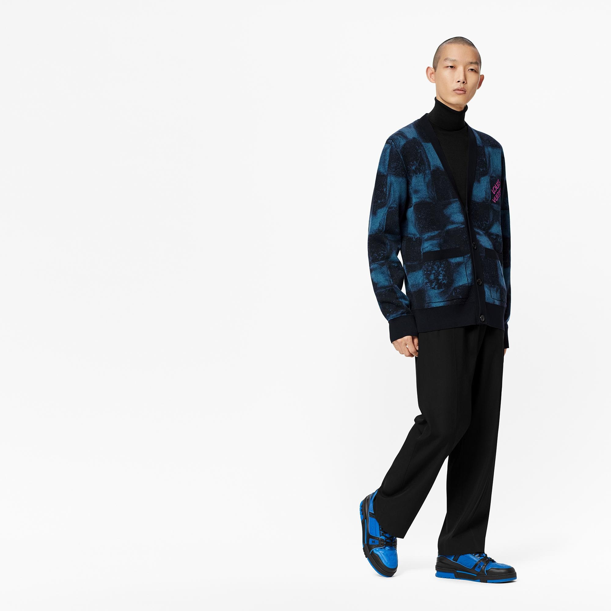 LV} - LV - LV男士Discontinued Product | 路易威登LOUIS VUITTON官网 (产品缩放)