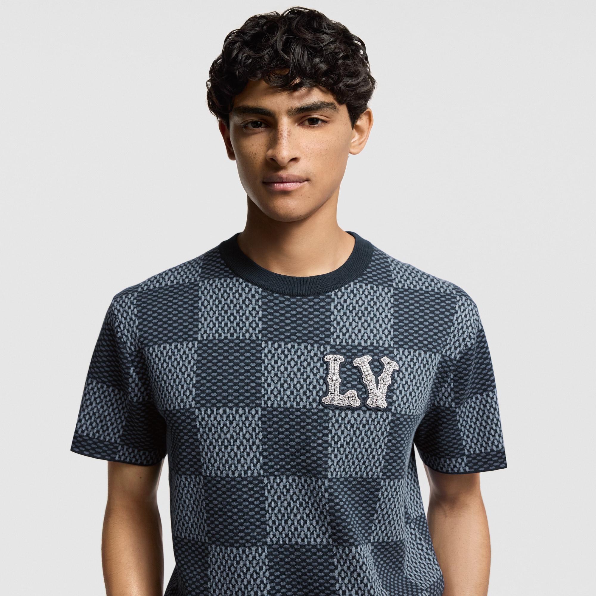 LV} - LV - LV女士高级成衣 | 路易威登LOUIS VUITTON官网 (产品缩放)