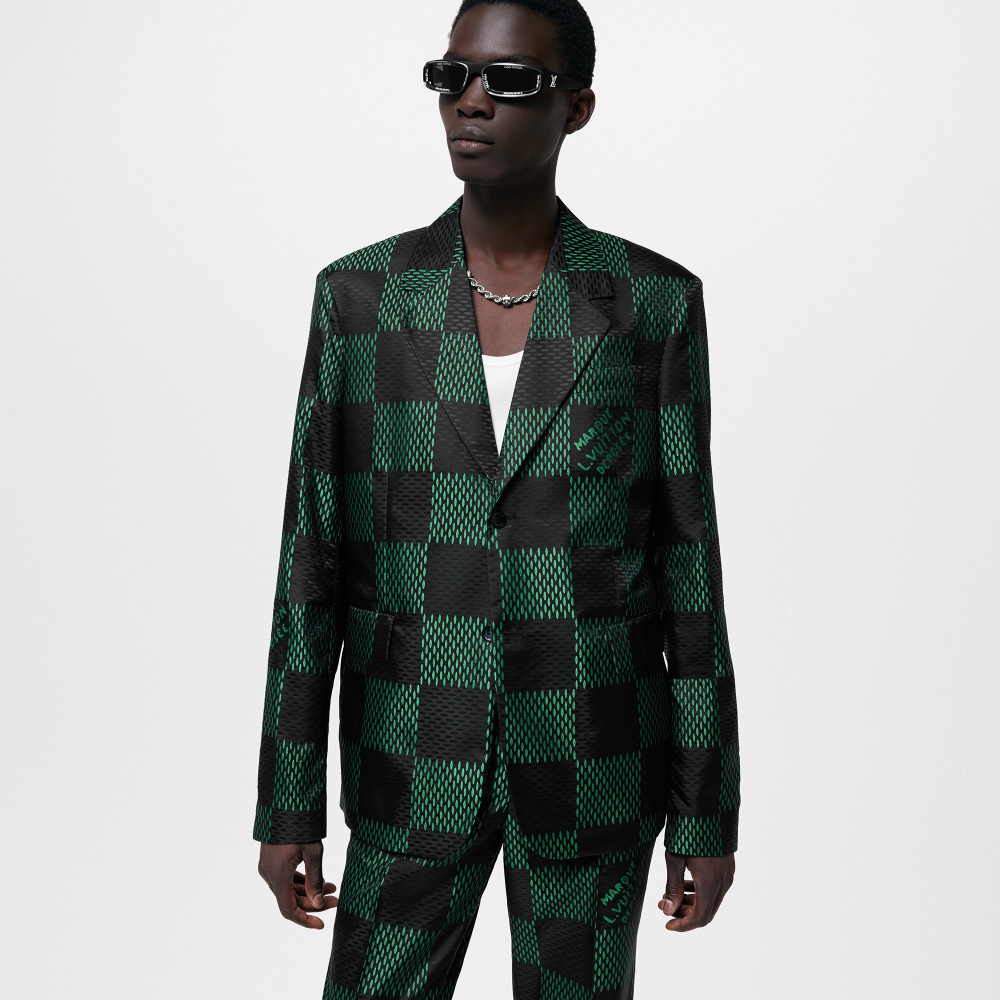 LV} - LV - LV男士Discontinued Product | 路易威登LOUIS VUITTON官网 (产品缩放)
