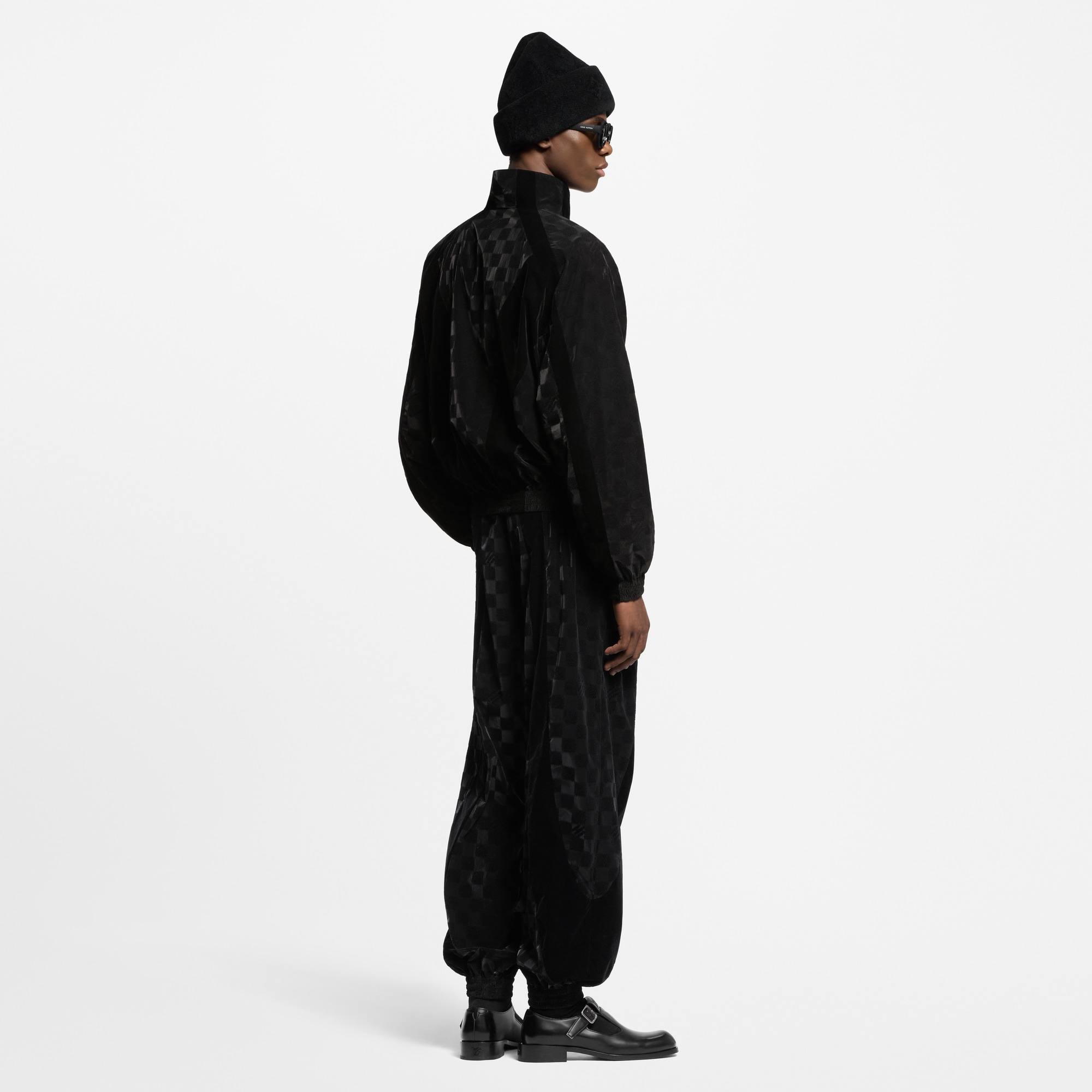 LV} - LV - LV男士高级成衣 | 路易威登LOUIS VUITTON官网 (产品缩放)
