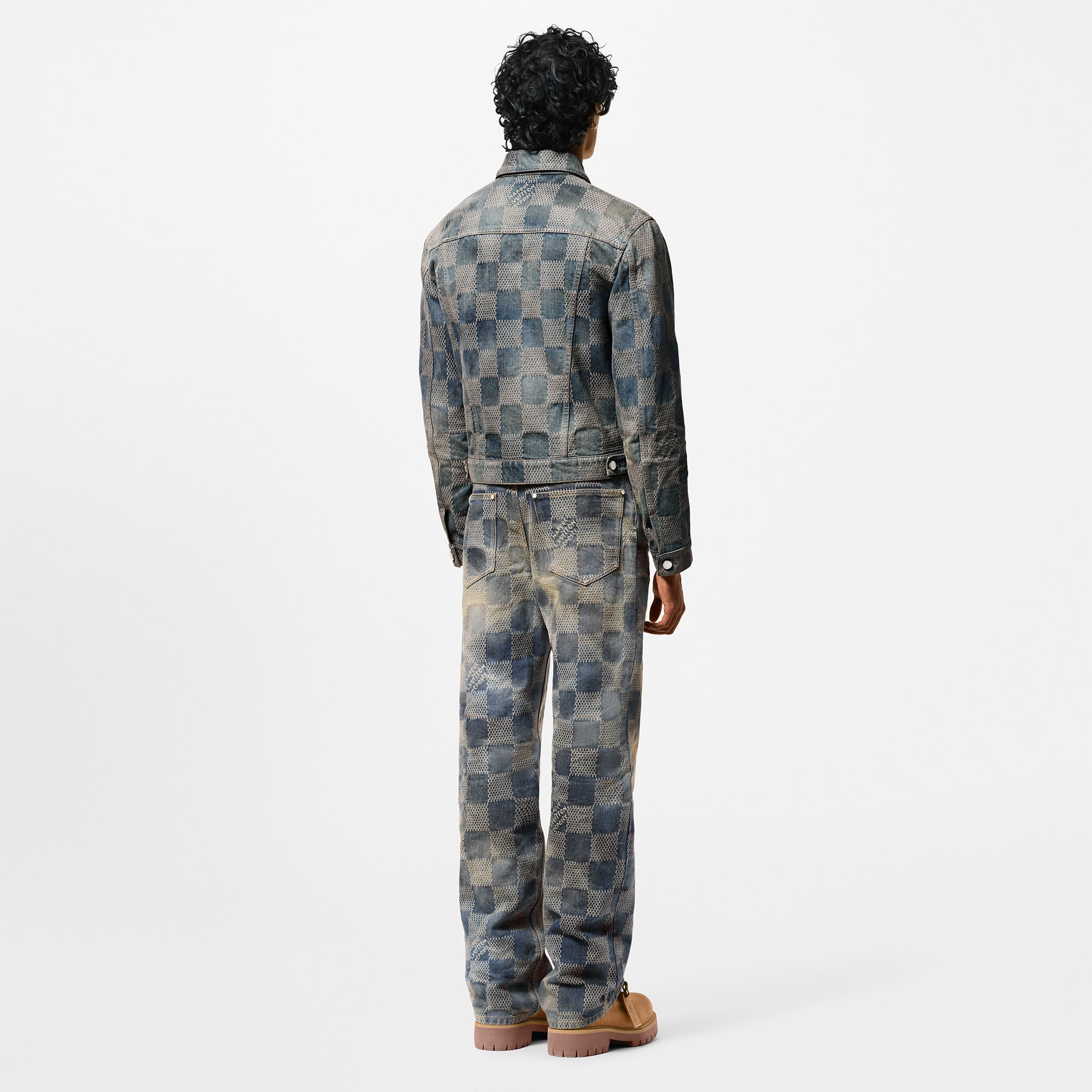 LV} - LV - LV男士高级成衣 | 路易威登LOUIS VUITTON官网 (产品缩放)