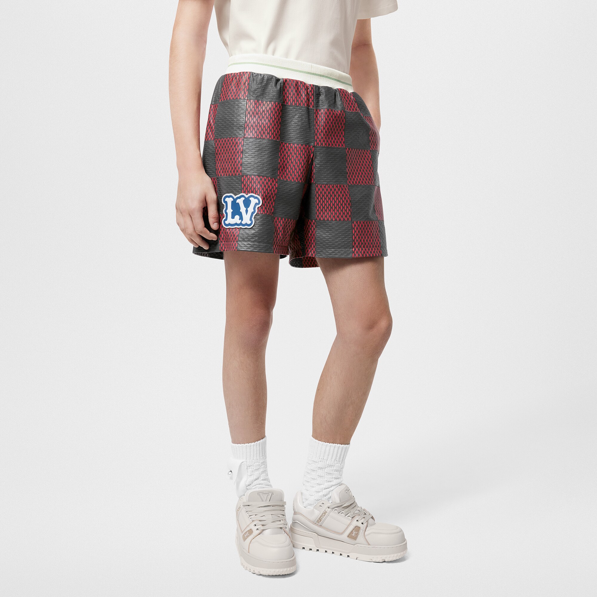 LV} - LV - LV男士高级成衣 | 路易威登LOUIS VUITTON官网 (产品缩放)