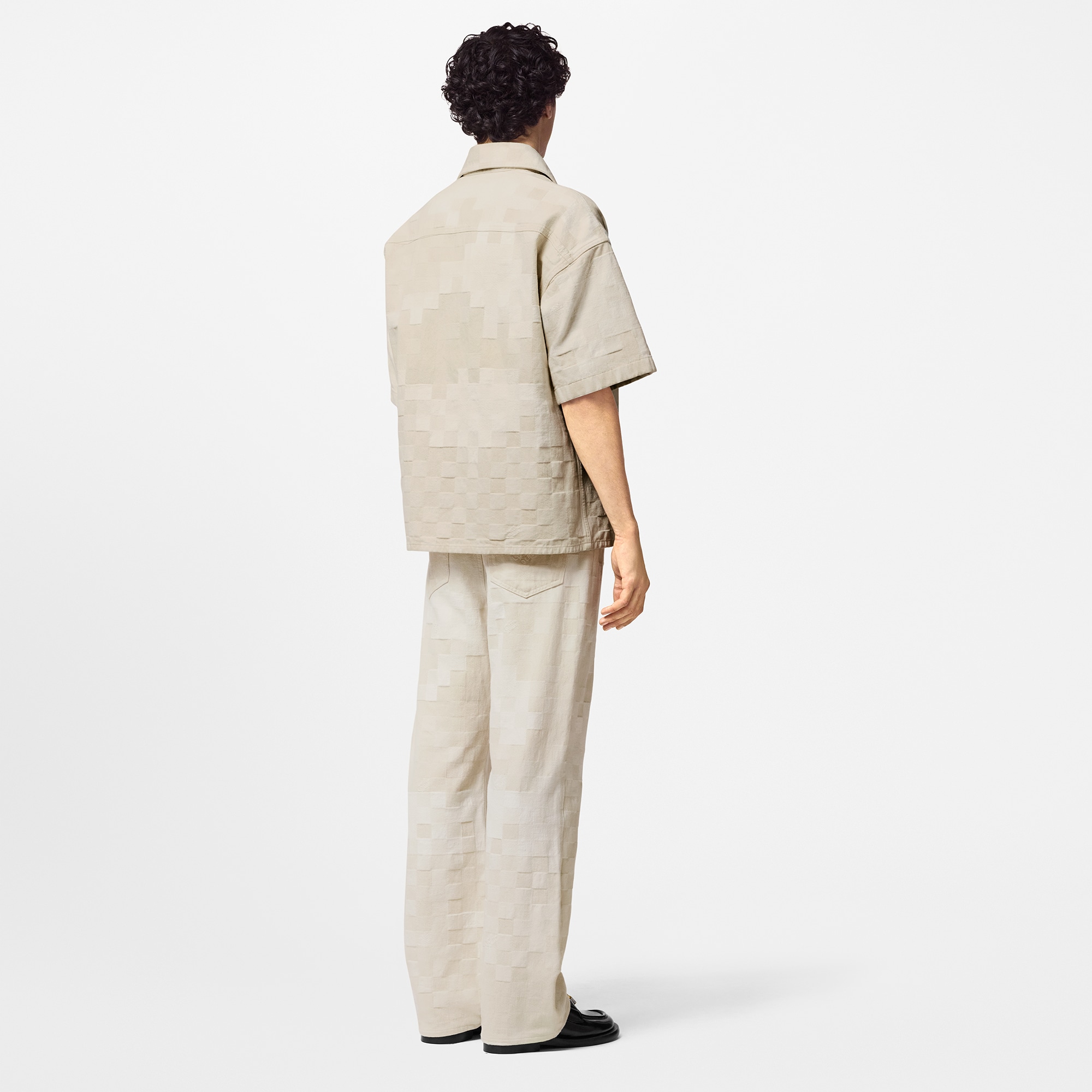 LV} - LV - LV男士高级成衣 | 路易威登LOUIS VUITTON官网 (产品缩放)