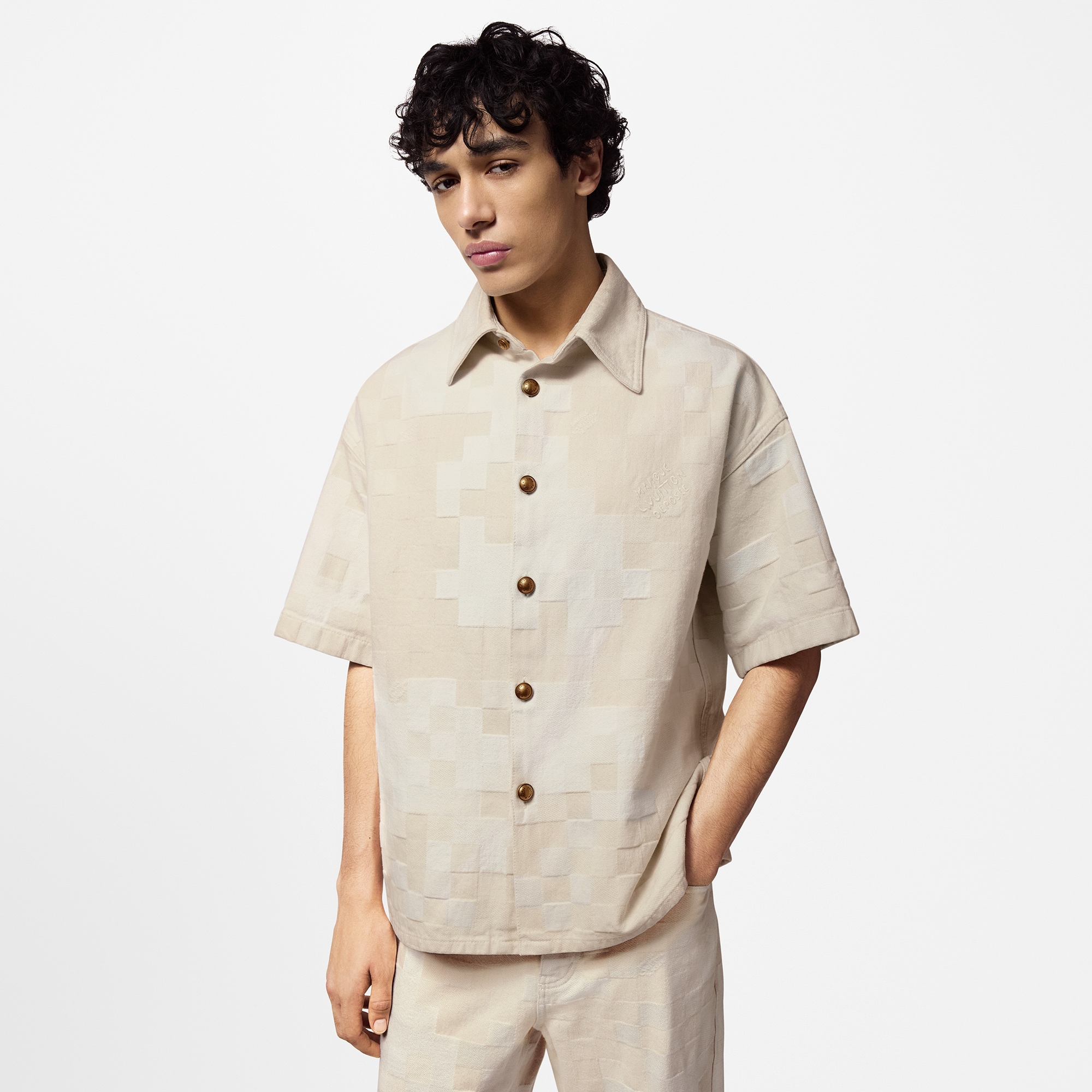 LV} - LV - LV男士高级成衣 | 路易威登LOUIS VUITTON官网 (产品缩放)