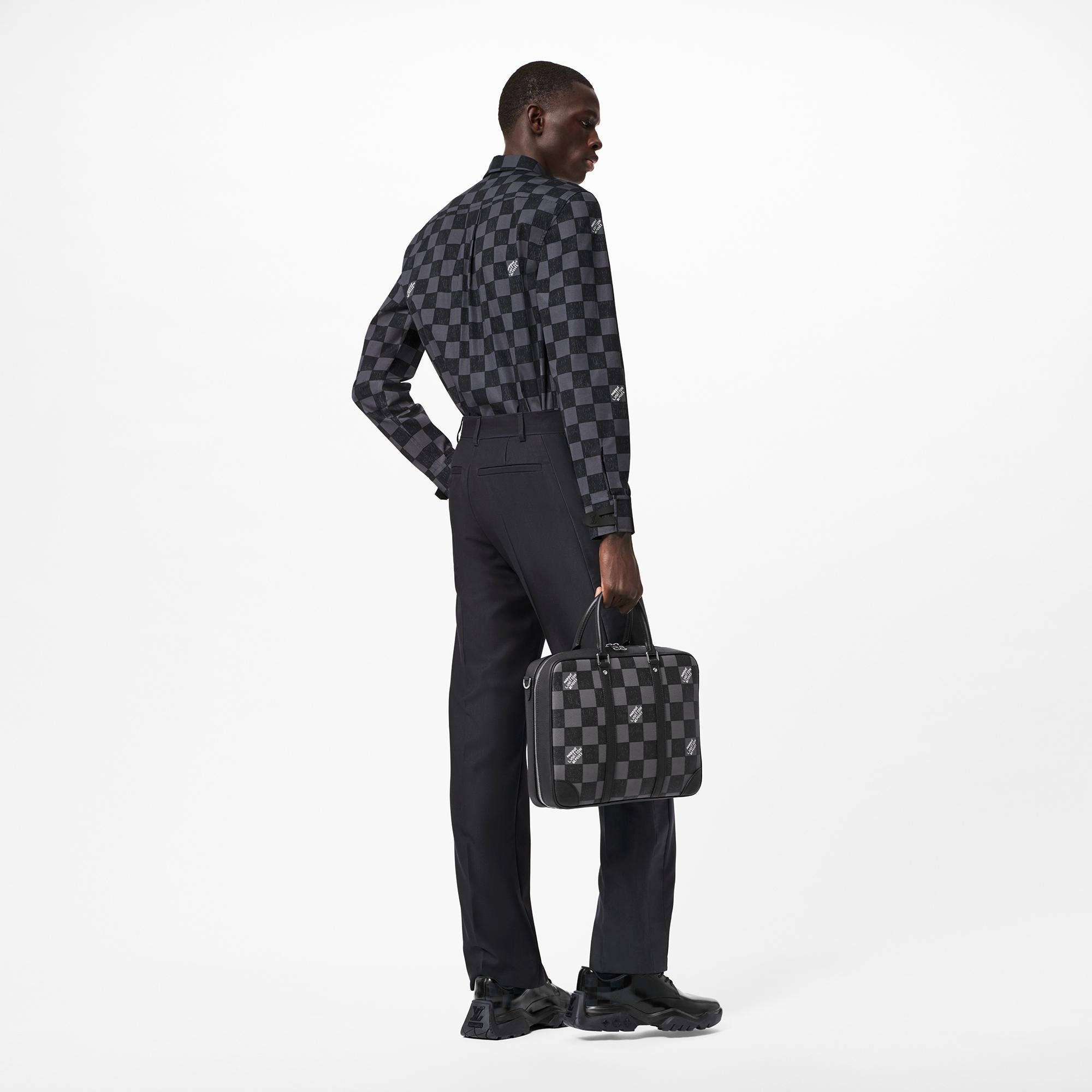 LV} - LV - LV男士Discontinued Product | 路易威登LOUIS VUITTON官网 (产品缩放)