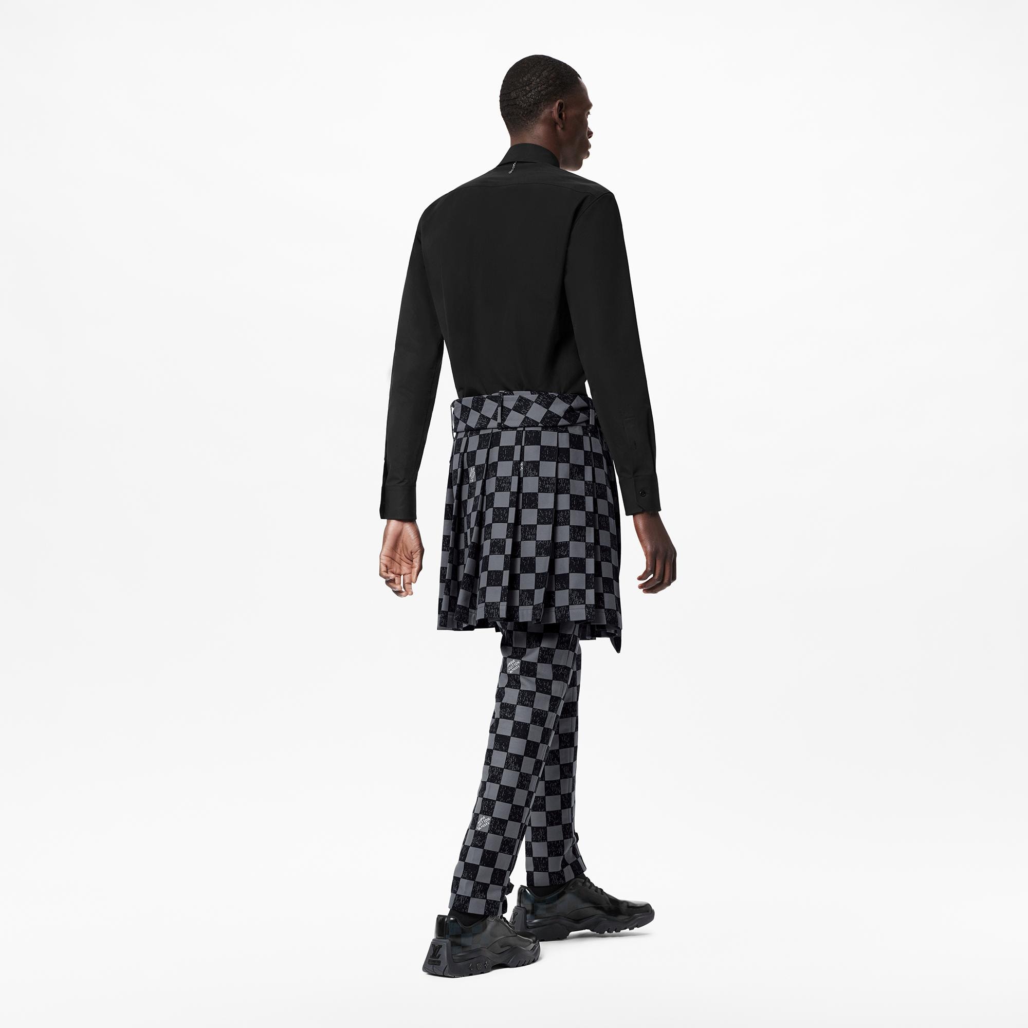 LV} - LV - LV男士Discontinued Product | 路易威登LOUIS VUITTON官网 (产品缩放)