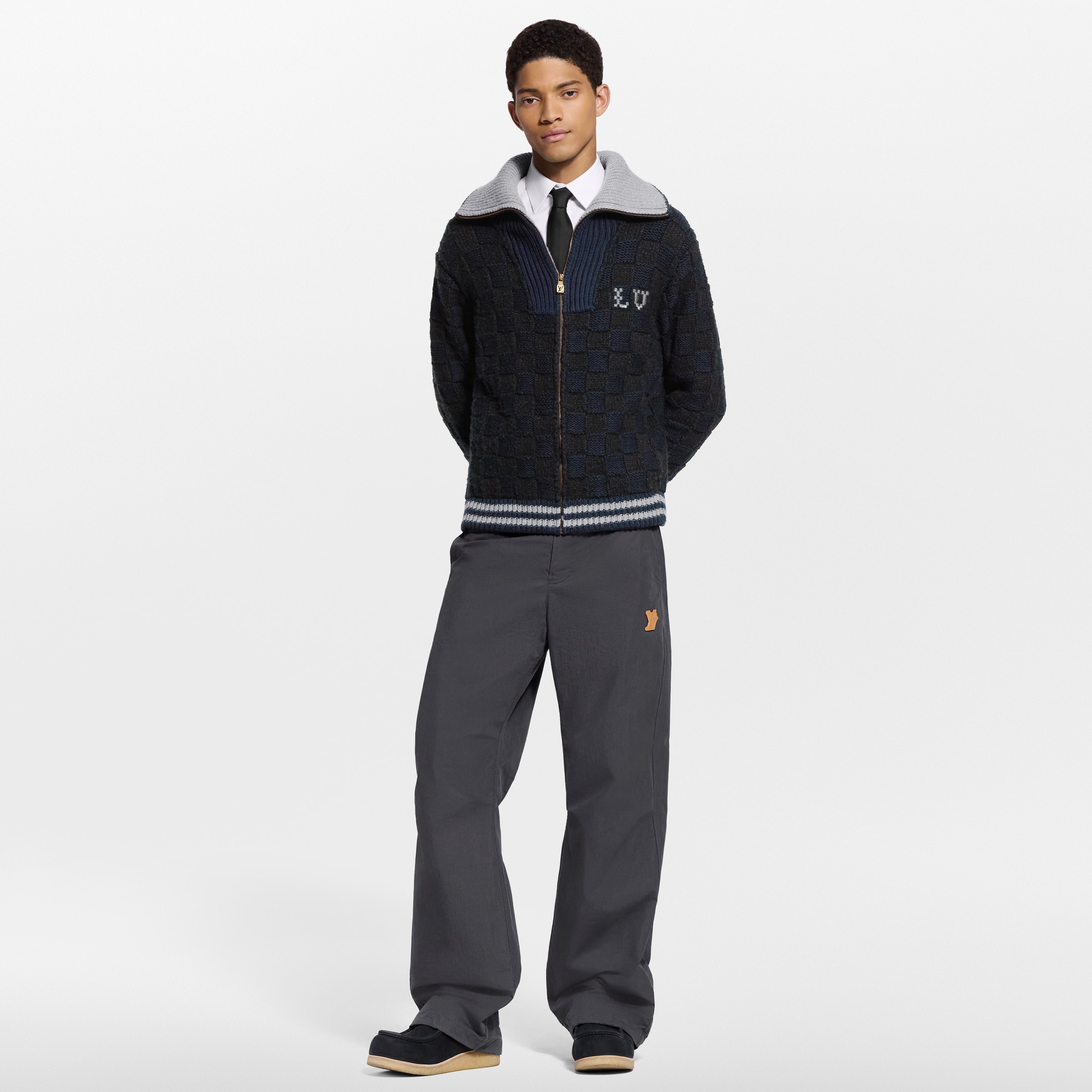 LV} - LV - LV男士高级成衣 | 路易威登LOUIS VUITTON官网 (产品缩放)