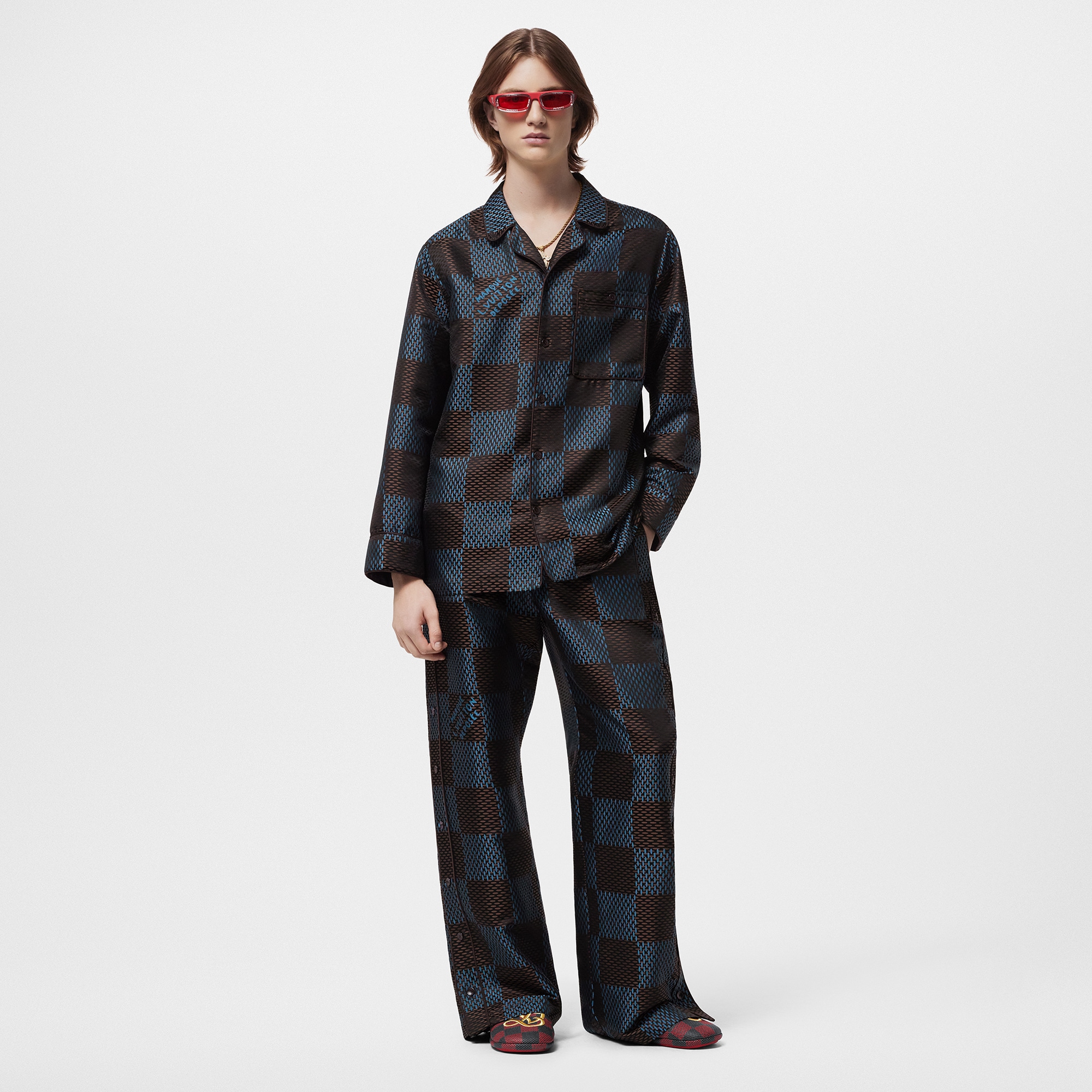 LV} - LV - LV男士Discontinued Product | 路易威登LOUIS VUITTON官网 (产品缩放)